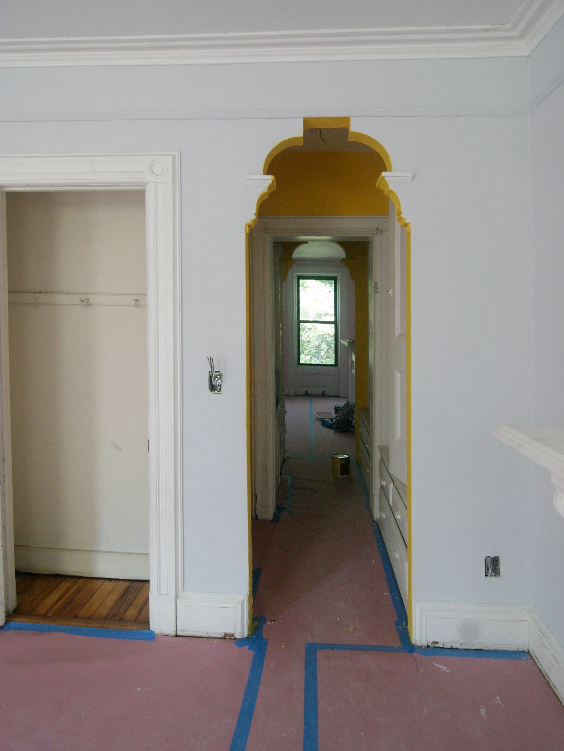 littlekeyholehallway.jpg