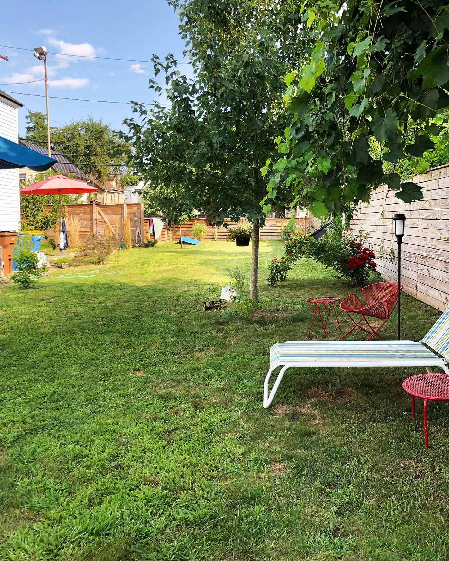 hudson-valley-design-lovers-retreat-yard-lounge.jpg