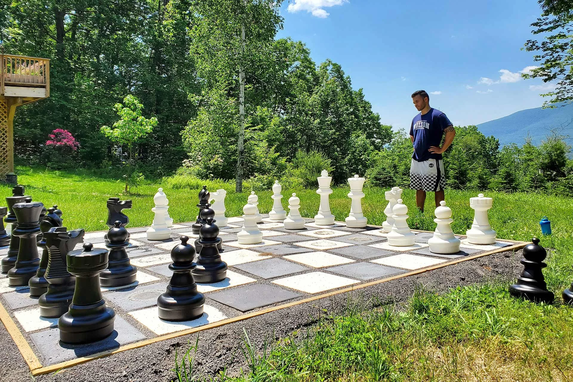 Stylish-mountain-house-reservoir-views-chessgame.jpg