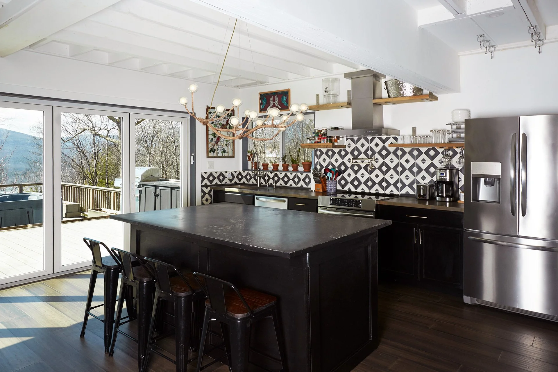 stylish-mountain-house-with-reservoir-views-kitchen-.jpg