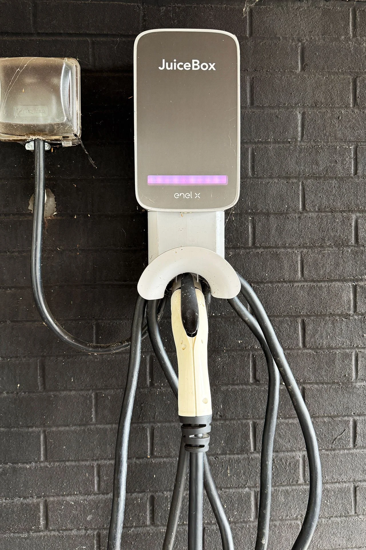 Stylish-mountain-house-reservoir-views-EV-charger.jpg