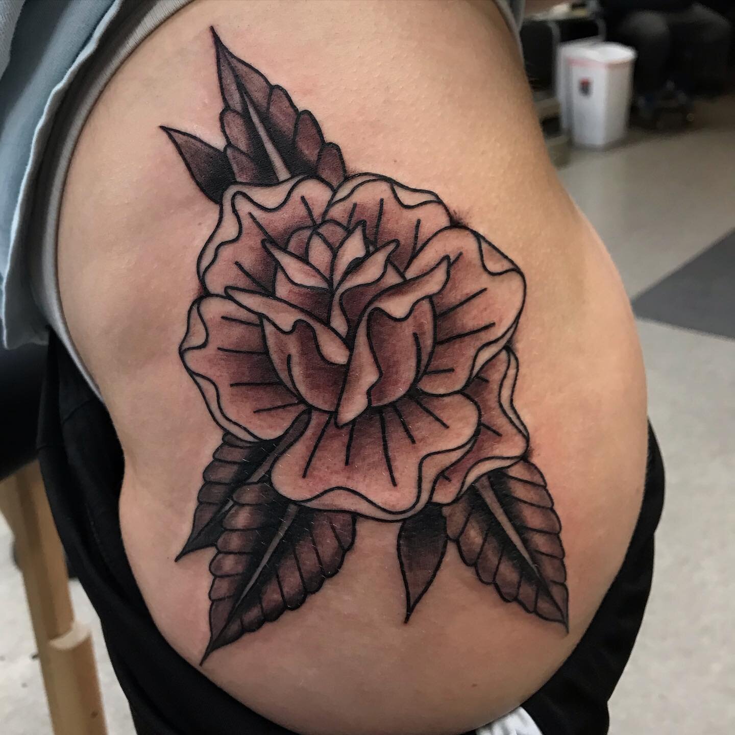 Rose hip made by @tattoos.by.holly 
.
.
.
#rosetattoo #blackandgrey #rose #rosetattoos #floraltattoo #hiptattoo#spokane #spokanetattoo #spokanetattoos #spokaneart