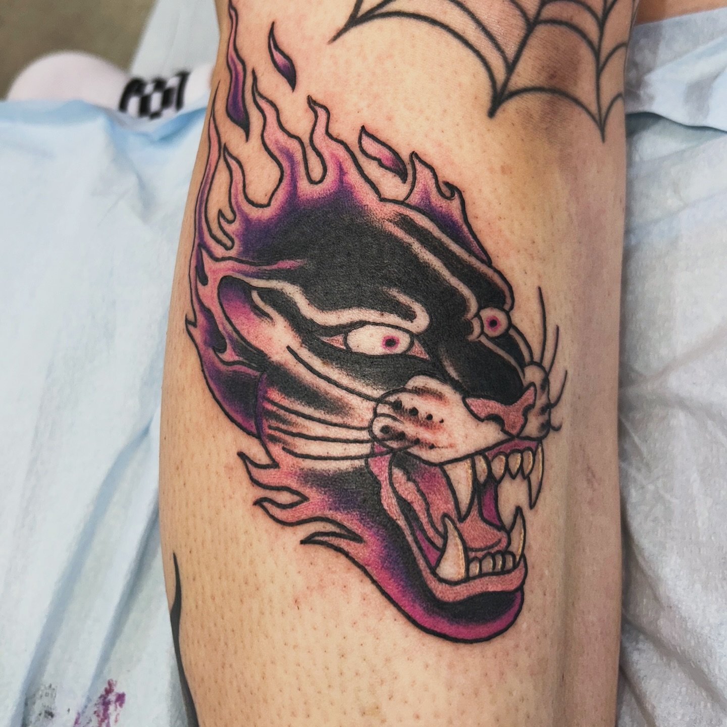 Our apprentice Sierra has been getting more tattoos under her belt and is ready to take on more clients!  Stop by the shop or message her directly. Check out her work - @sierralibero