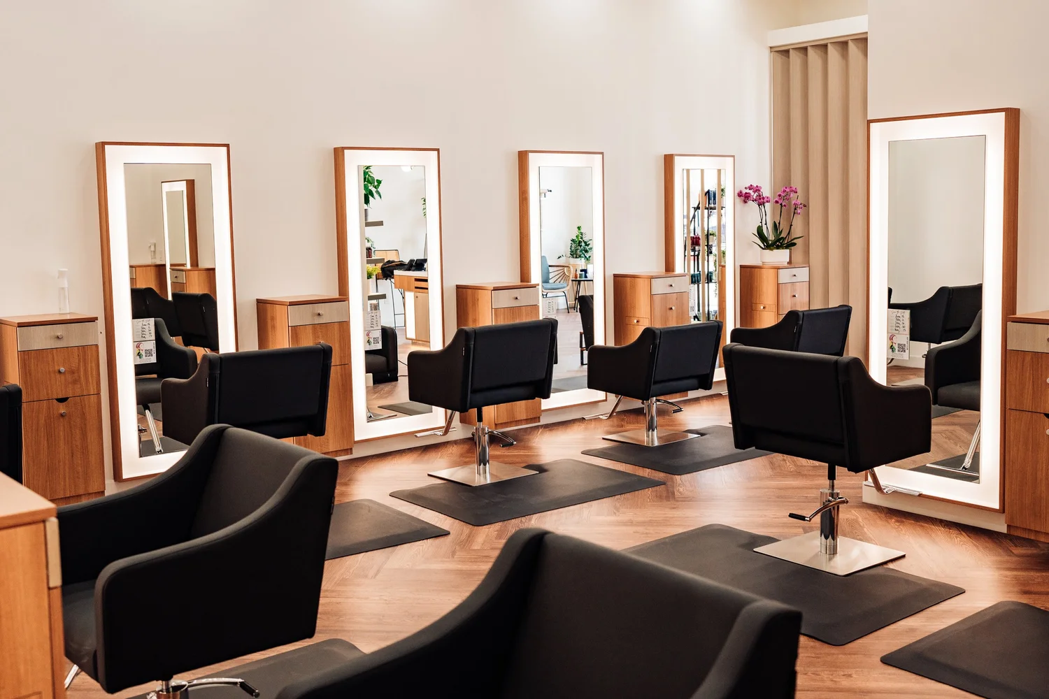 Gallery Davanti Salon Denton TX — DAVANTI SALON