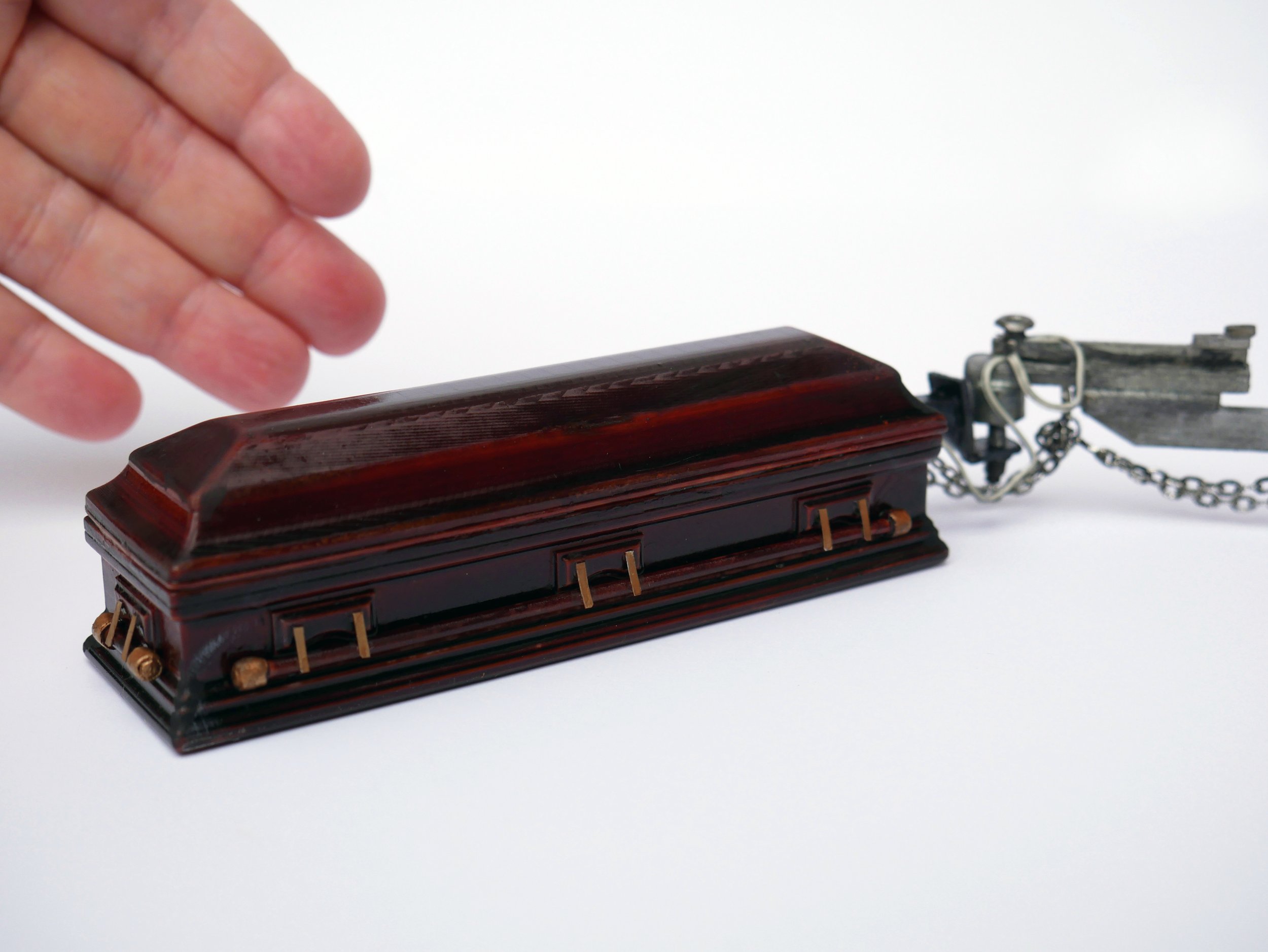 You can't tow a Uhaul to the grave — Amanda Kelly