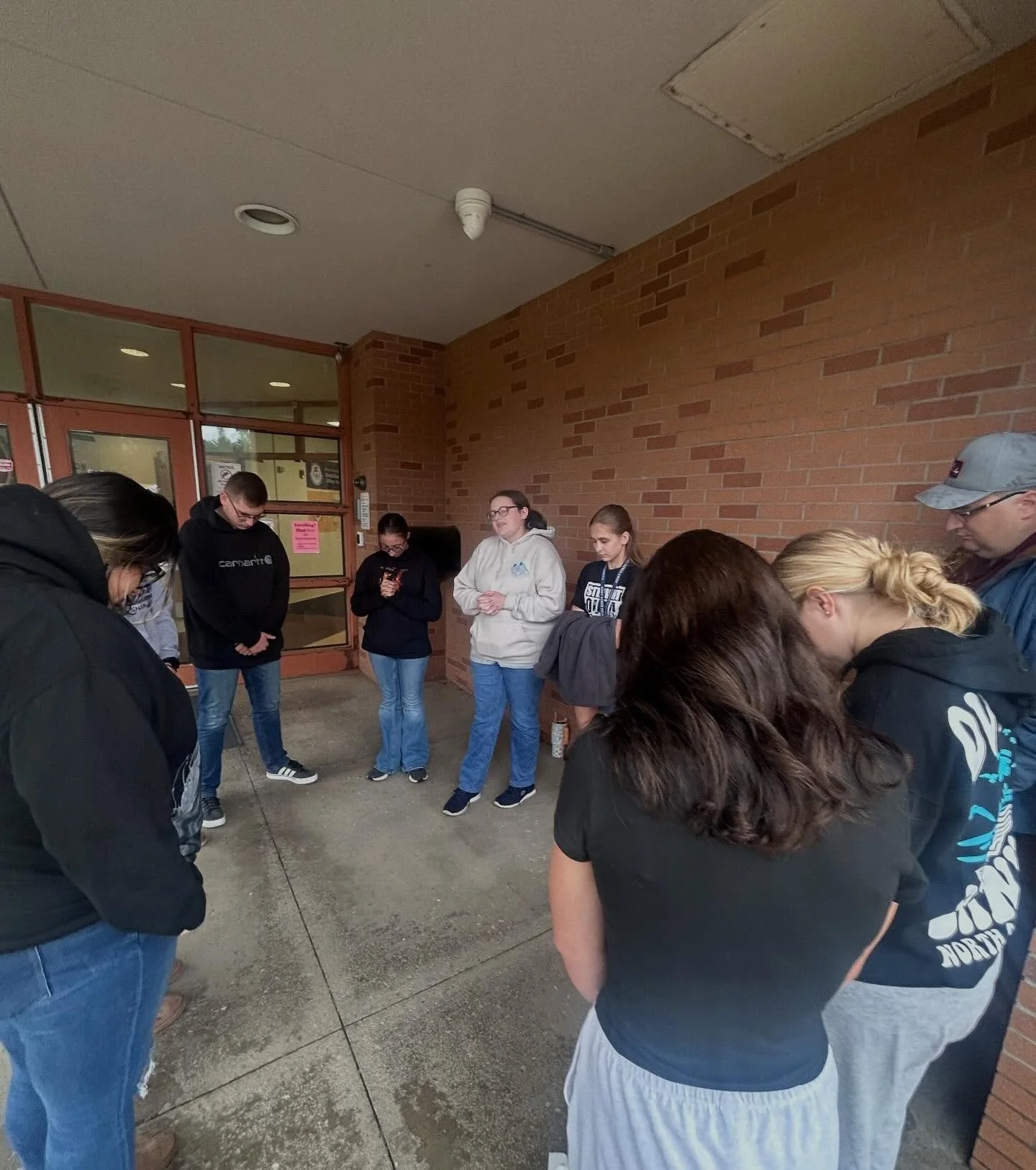 we are proud of all of our students who participated in See You at the Pole today! &ldquo;The prayer of a righteous person is powerful &amp; effective&rdquo; - James 5:16b

@ohioyouthalive @ohioyouthmin 

See you @ 6:30pm for midweek!