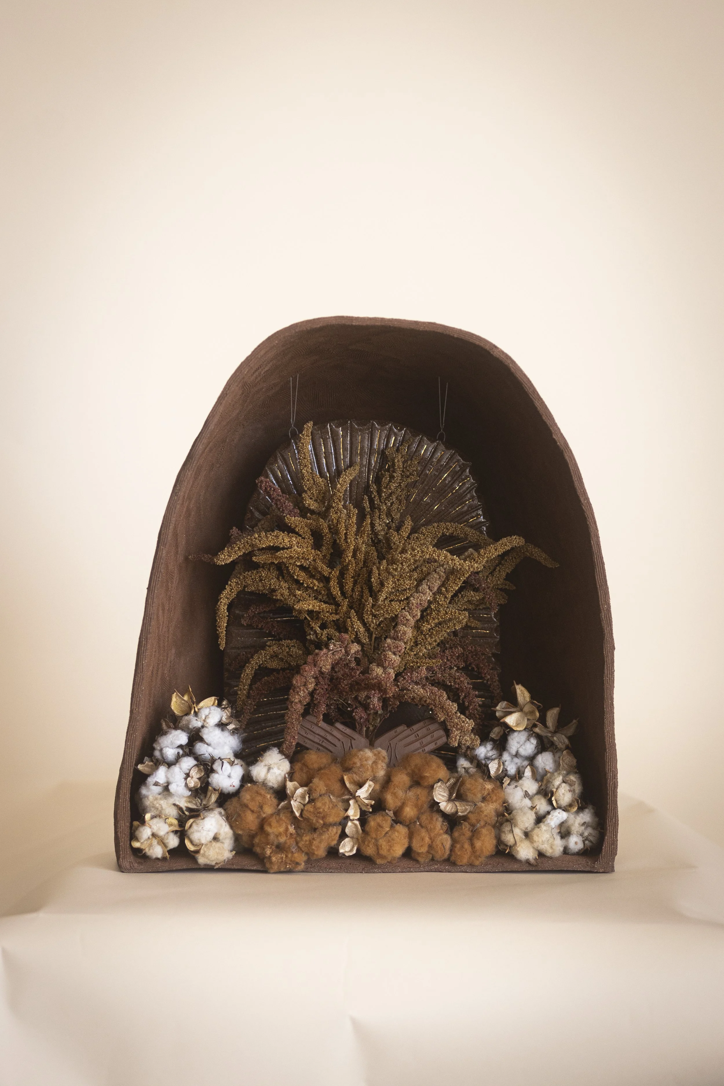 a shrine for amaranth 5.jpg