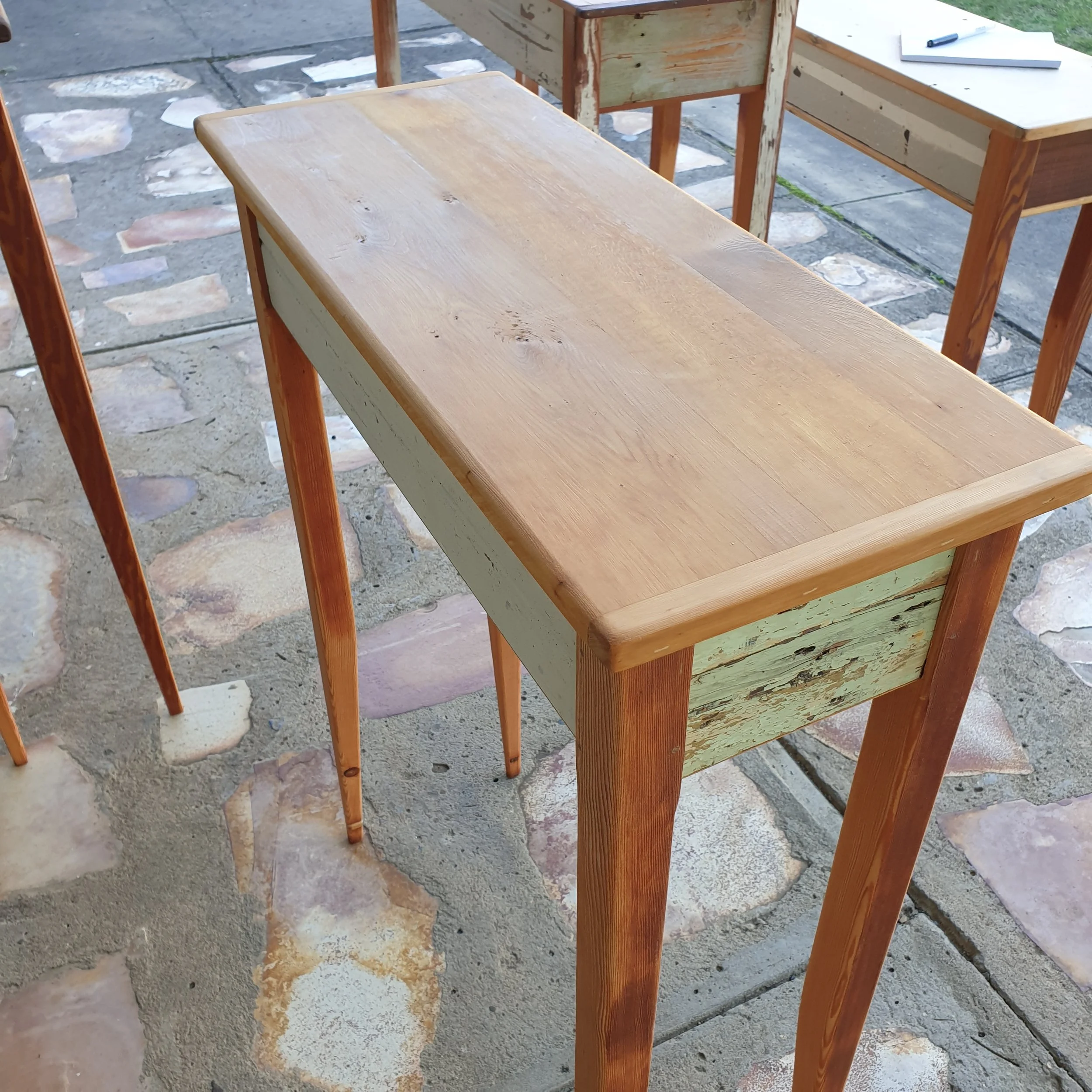 #961 hall table; pine top; painted kauri skirts; fine-grained oregon legs; 925 h x 700 l x 280 w