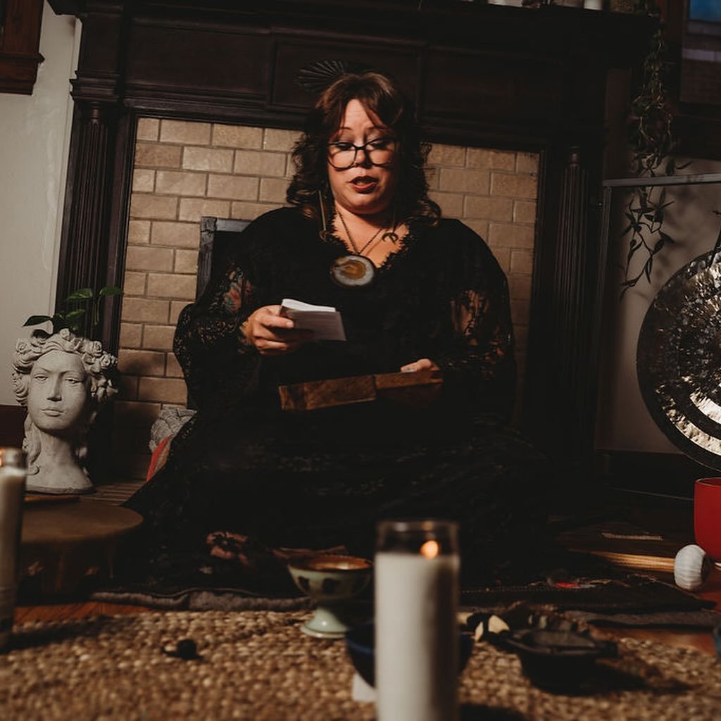 Maybe you&rsquo;ve sat with me in session and had the spiritual guidance channeled through for you, connected to loved ones that have passed away, or experienced healing frequencies.

If you&rsquo;ve sat with me for a 1:1 session, you know there are 