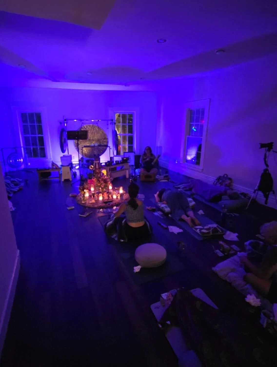 What is a cacao ceremony?

I had the opportunity to sit with a sweet gentleman in our community recently before a song circle, and he asked me what exactly a cacao ceremony is.

What does it provide? Is it psychd3lic?

When I told him it wasn&rsquo;t