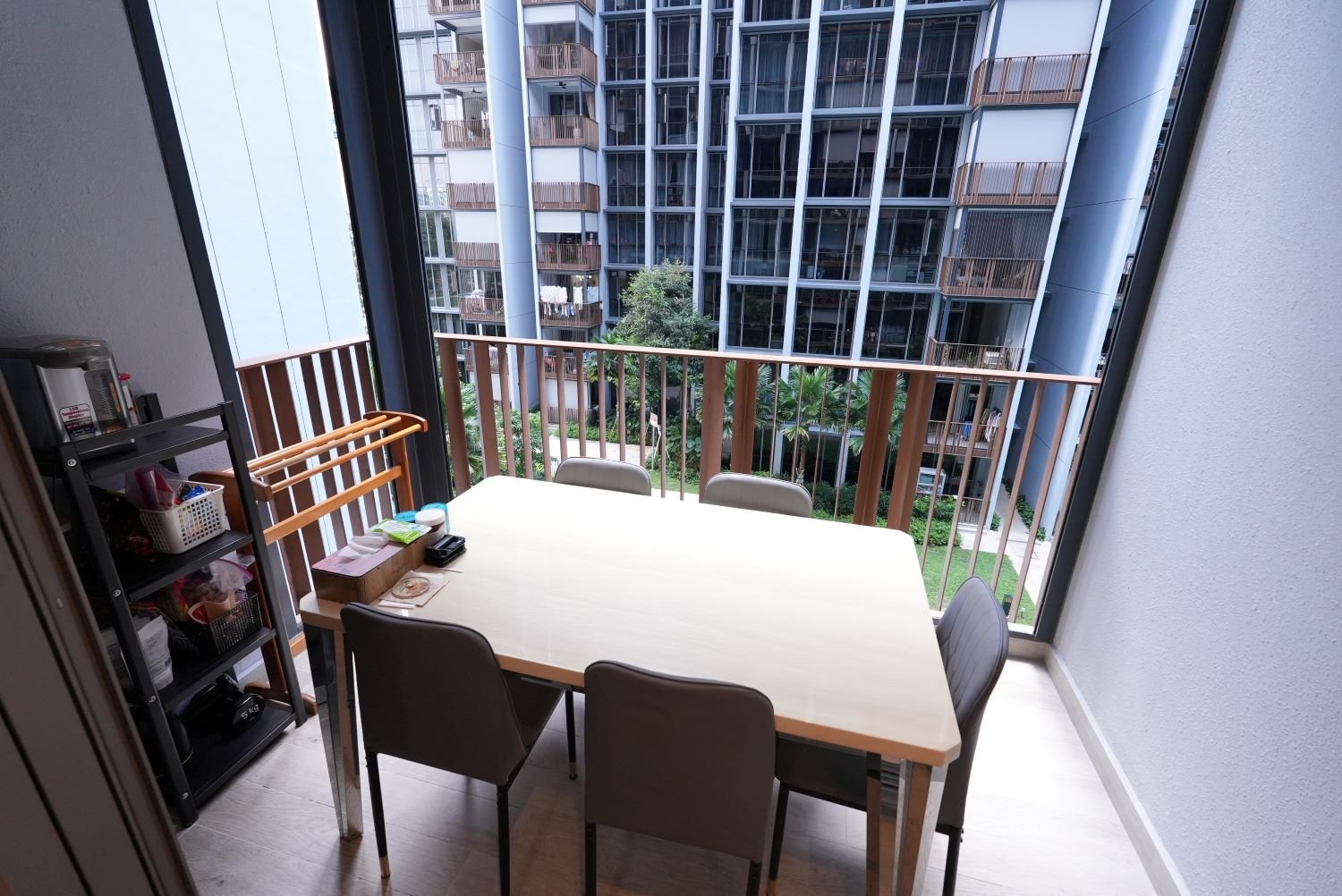 Yishun Close 3 Bedder condominium balcony dining space