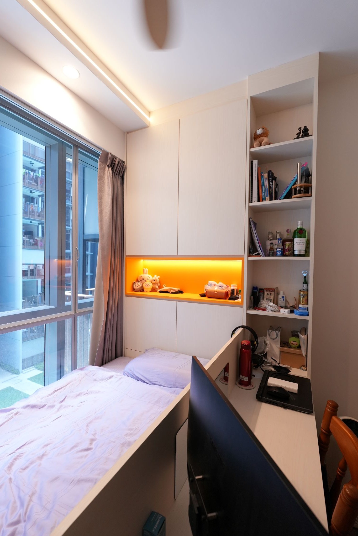 Yishun Close New Condo 3 Bedder bedroom with study desk