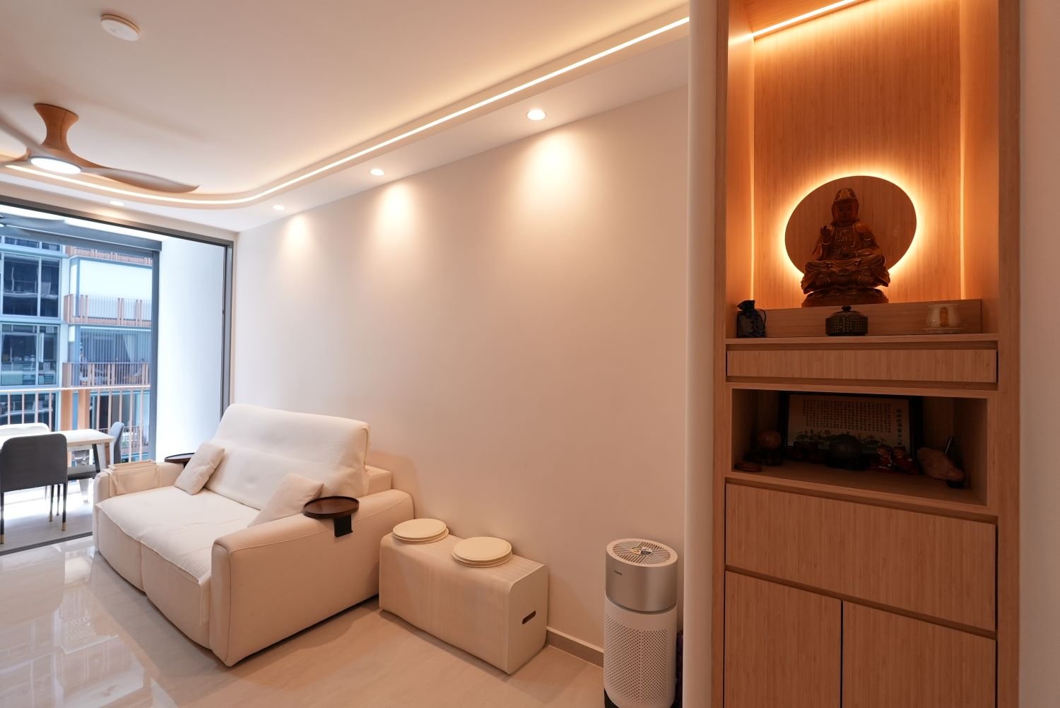 Yishun Close New Condo 3 Bedder living room with feature lighting