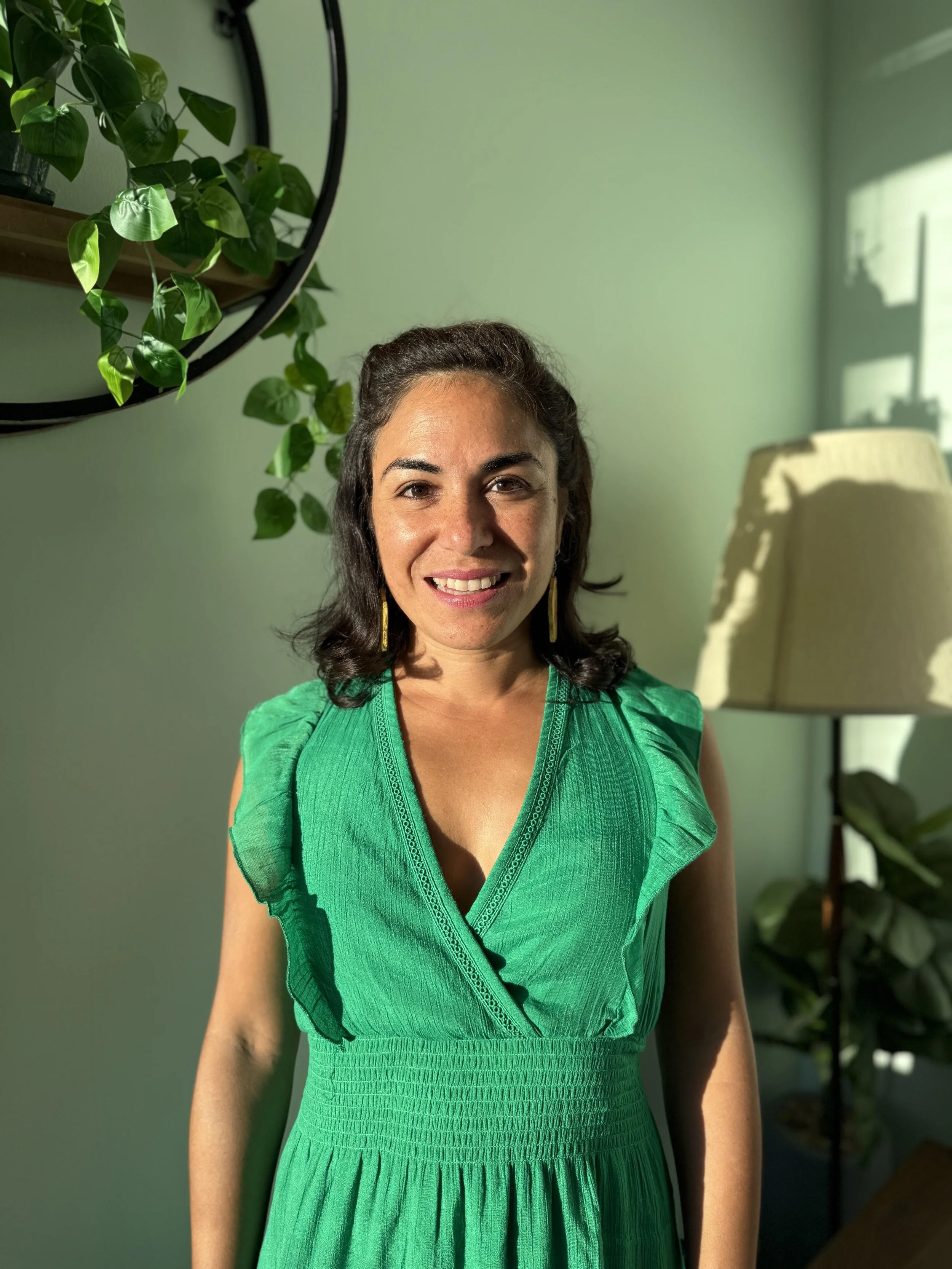 Profile of Hawaii Marriage and Family Therapist Intern Lilia Ramil