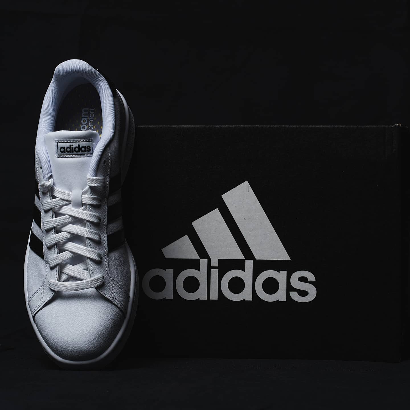 #adidasshoes get yours here: 
https://amzn.to/2FlQjuw