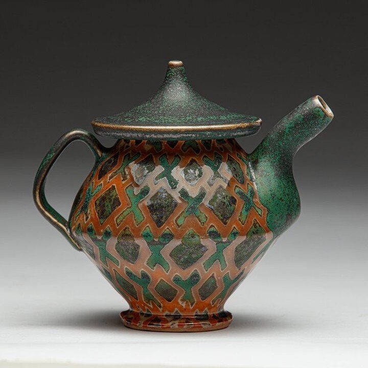 It's Teatime! High-Fired, Hand - Thrown teapot by Denver artist Peter Karner. Come see his collection at SideStreet Gallery this spring!

#Porcelain #Stoneware #teapot #clay #rust #green #art #gallery #functionalpottery #tea #teatime #earthy #rockyne