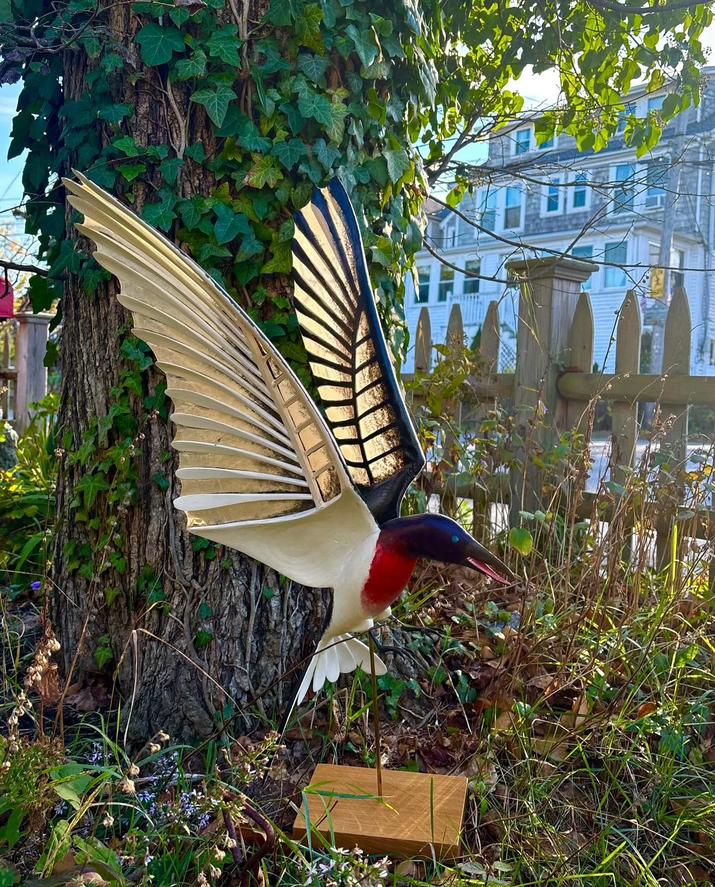Flap your wings to the gallery to see our newest additions from Brady Story 🪶✨
Brad Story, an Essex native, combines his fascination of birds, airplanes and boat building to conjure up these one of a kind pieces. @bradbuildsbirds 
Come take a peek