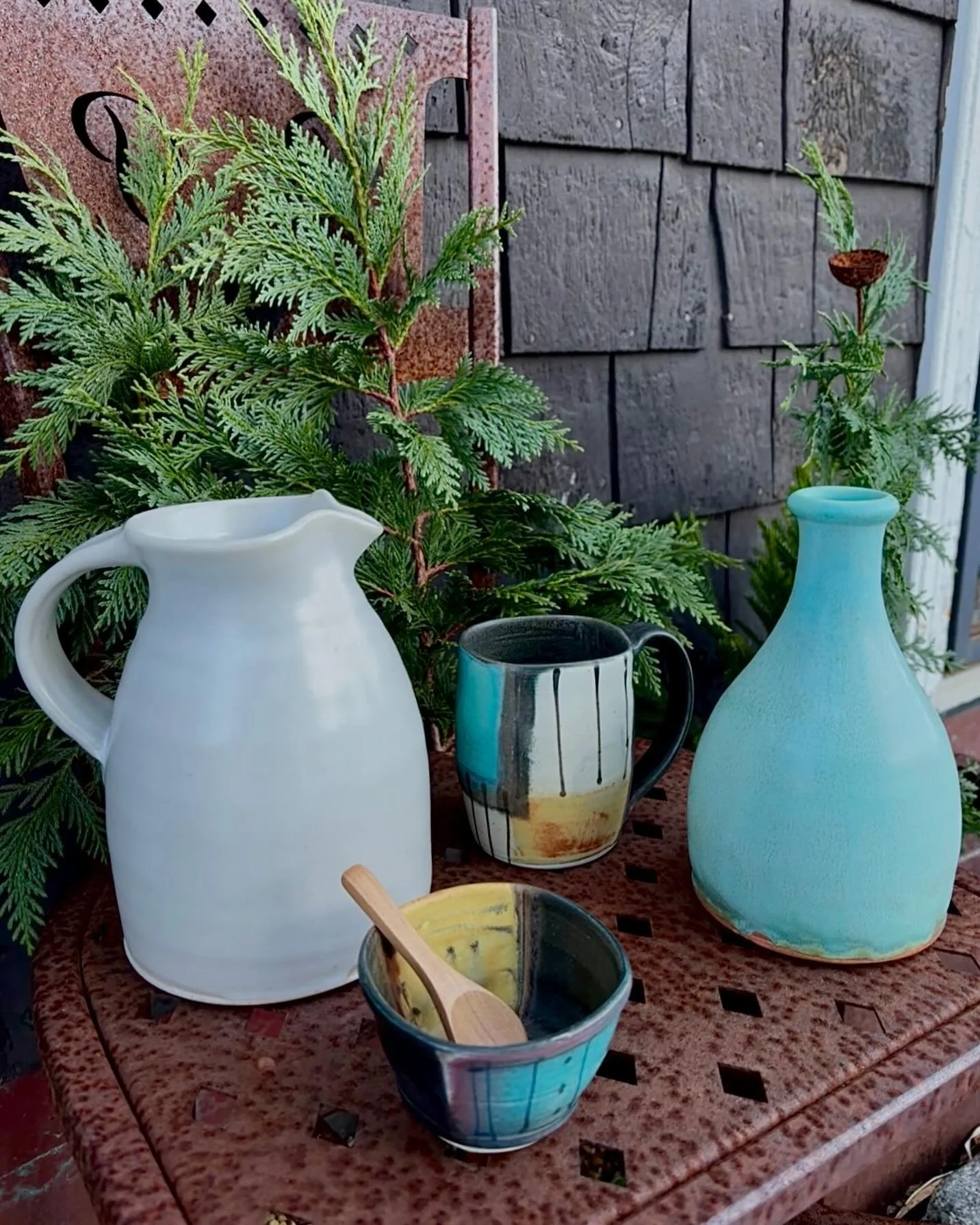 New at the gallery ☕️🕊️

More pieces by Delores Fortuna and local potter, Henry Prentiss! We have a wide array of ceramics for sale at the gallery. These handmade treasures make perfect gifts!! ❤️⭐️🌲🕊️

Stop by to see them all! We&rsquo;re open 10