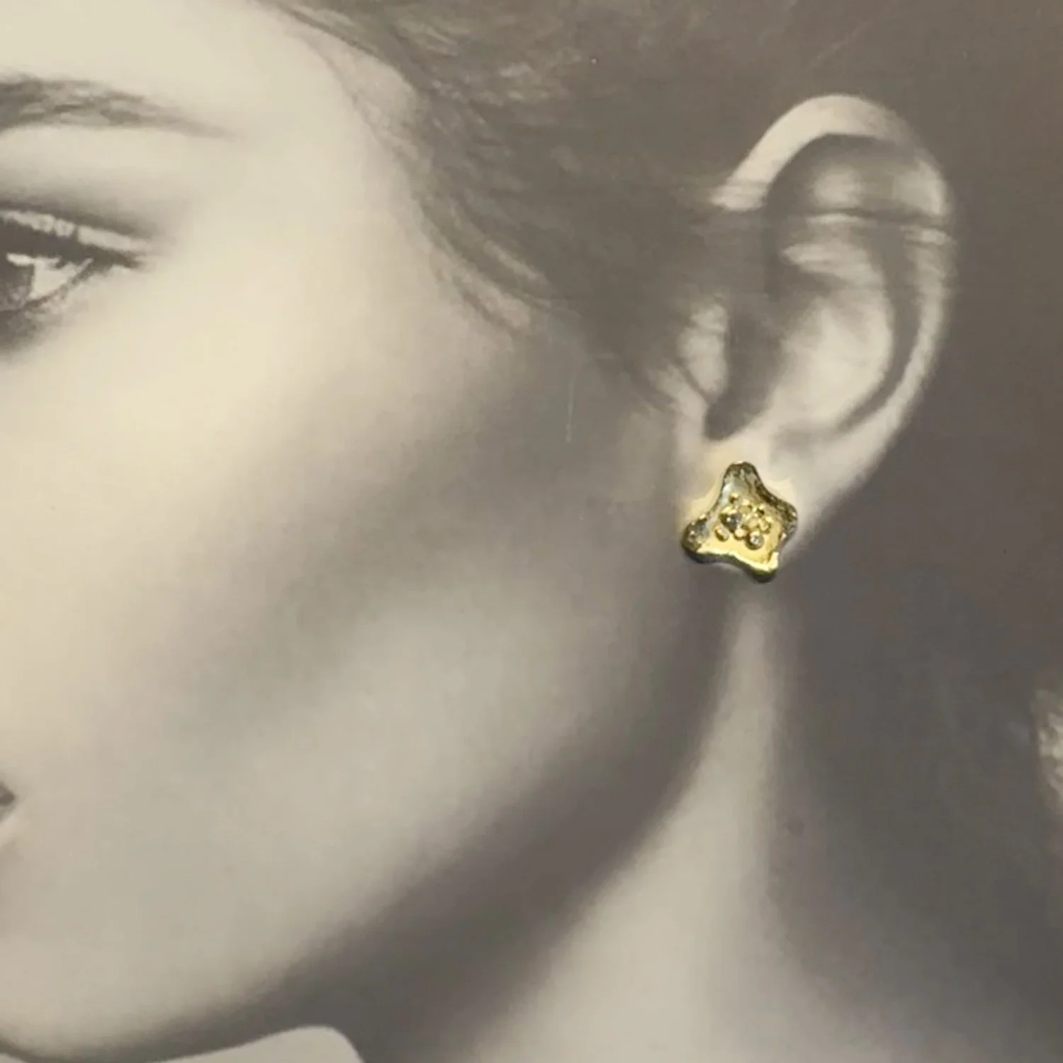 amorphous on face.jpg