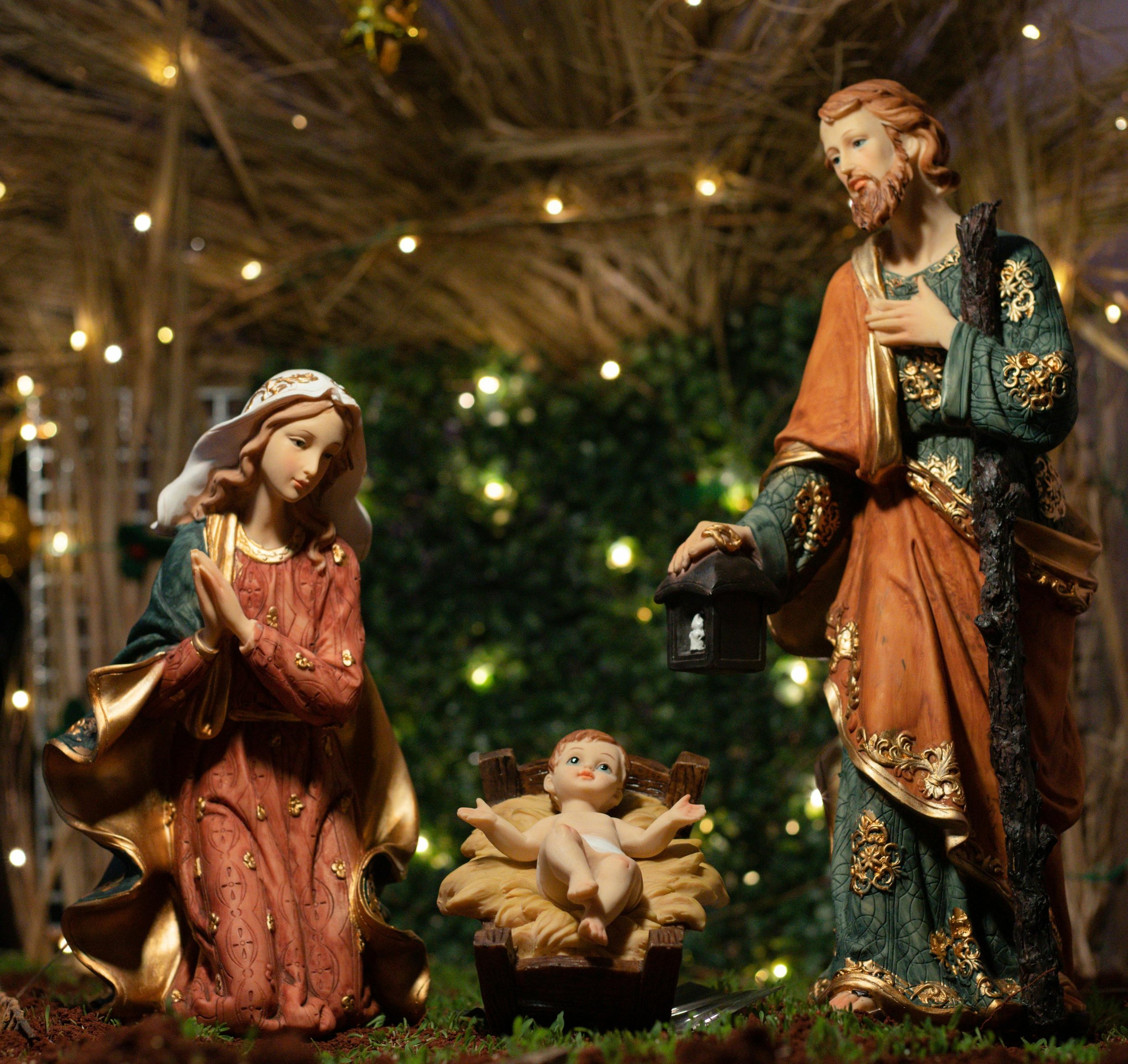 Childlike Eyes at Christmastime