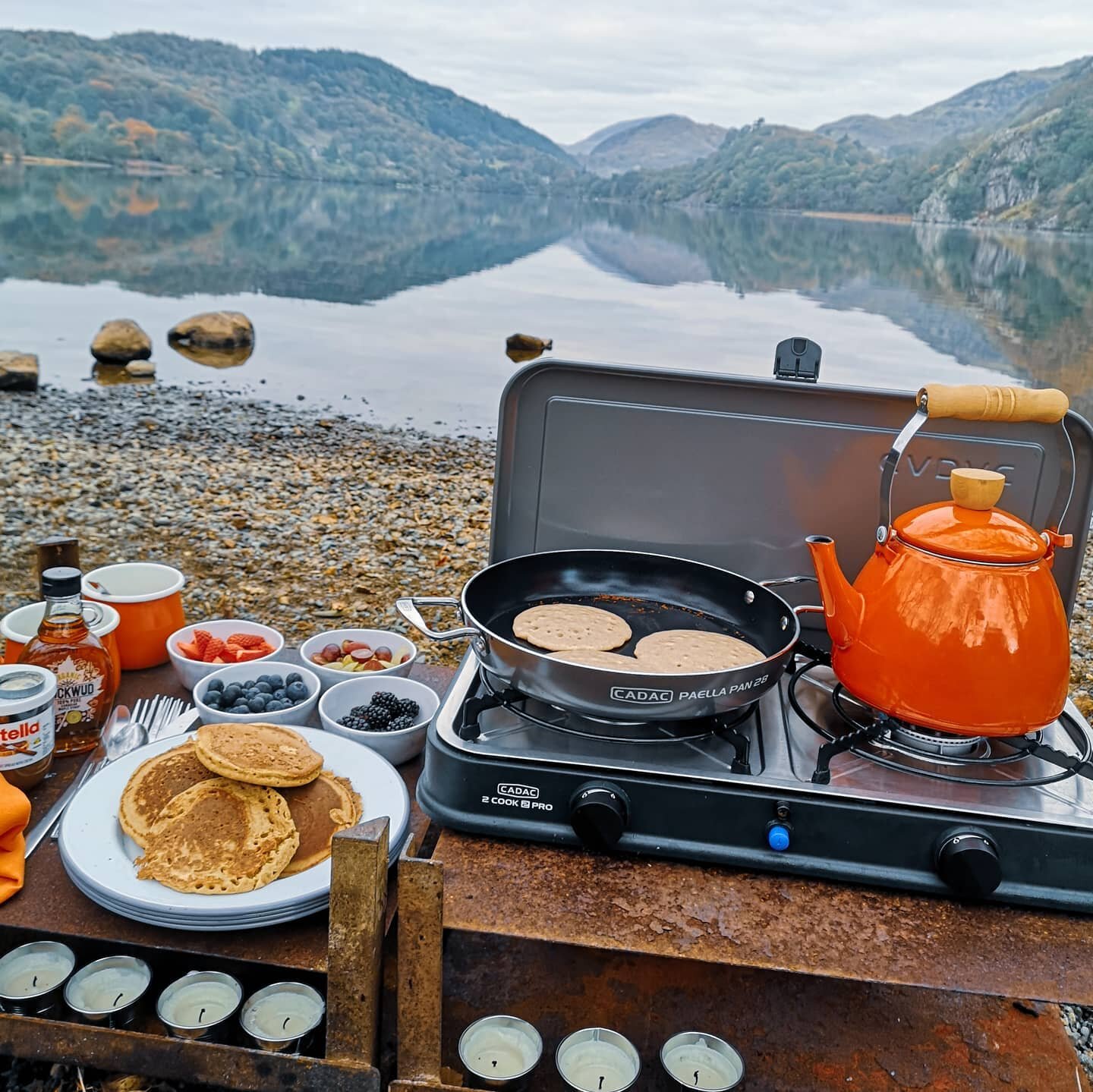 VANLIFE BREAKFAST 🍳🔥🍴

I love food 😜 but I also love adventure, so getting the balance right between spending time cooking for the family and adventuring is something I am always working on! 

My TOP TIPS are:
1: Take pre or part cooked meals
2: 
