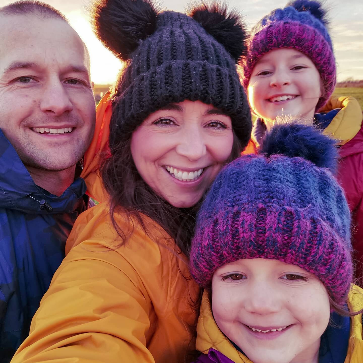 Hello Instagram 👋 ..... We have had a fabulous influx of new followers since the summer and I wanted to show our faces instead of just the campervan 😜 
We are Amy, Dan, Sienna (8), Savannah (6) and Luna, the crazy Cockapoo who completes our family 