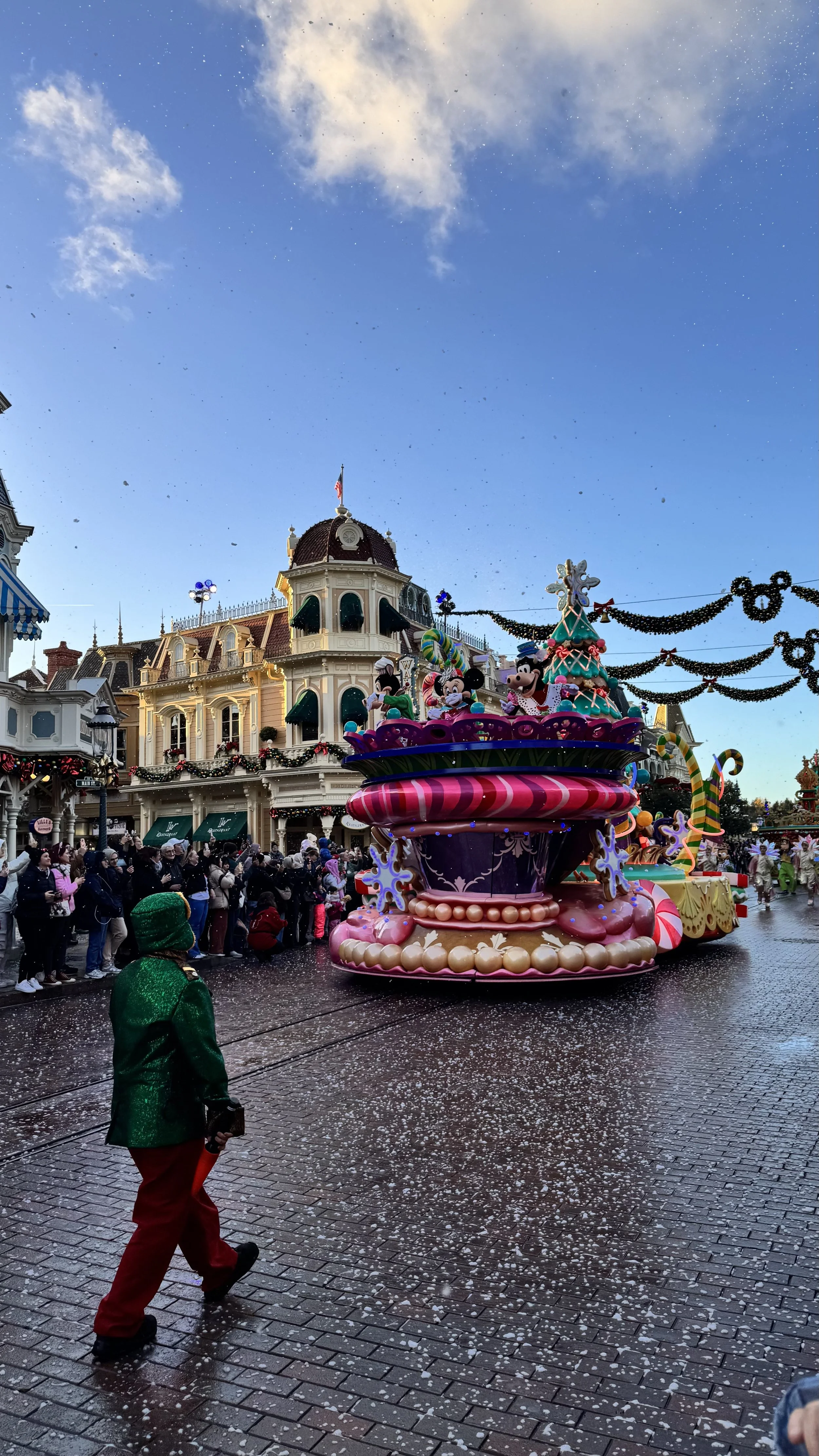 Parade.jpg