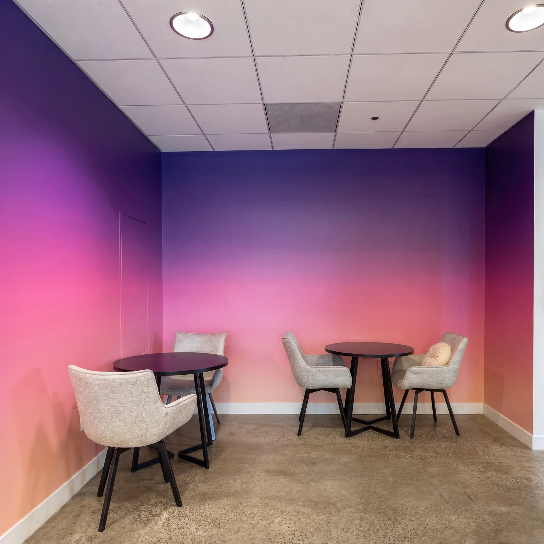 studio-massenzio-fundamental-gradient wall.jpg