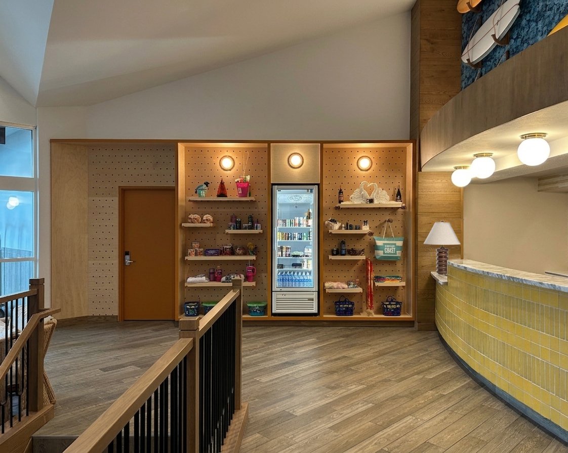 Ocean View Resort - Lobby view towards retail