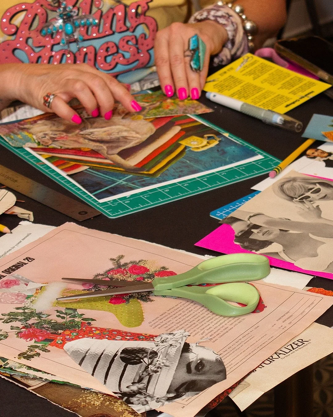 Artists and their work, plus some work in progress shots from last weekend&rsquo;s collage workshop at @bobopalmsprings 🤩🌴✂️💞

| #collage #workshop #art #collageart #palmsprings #community