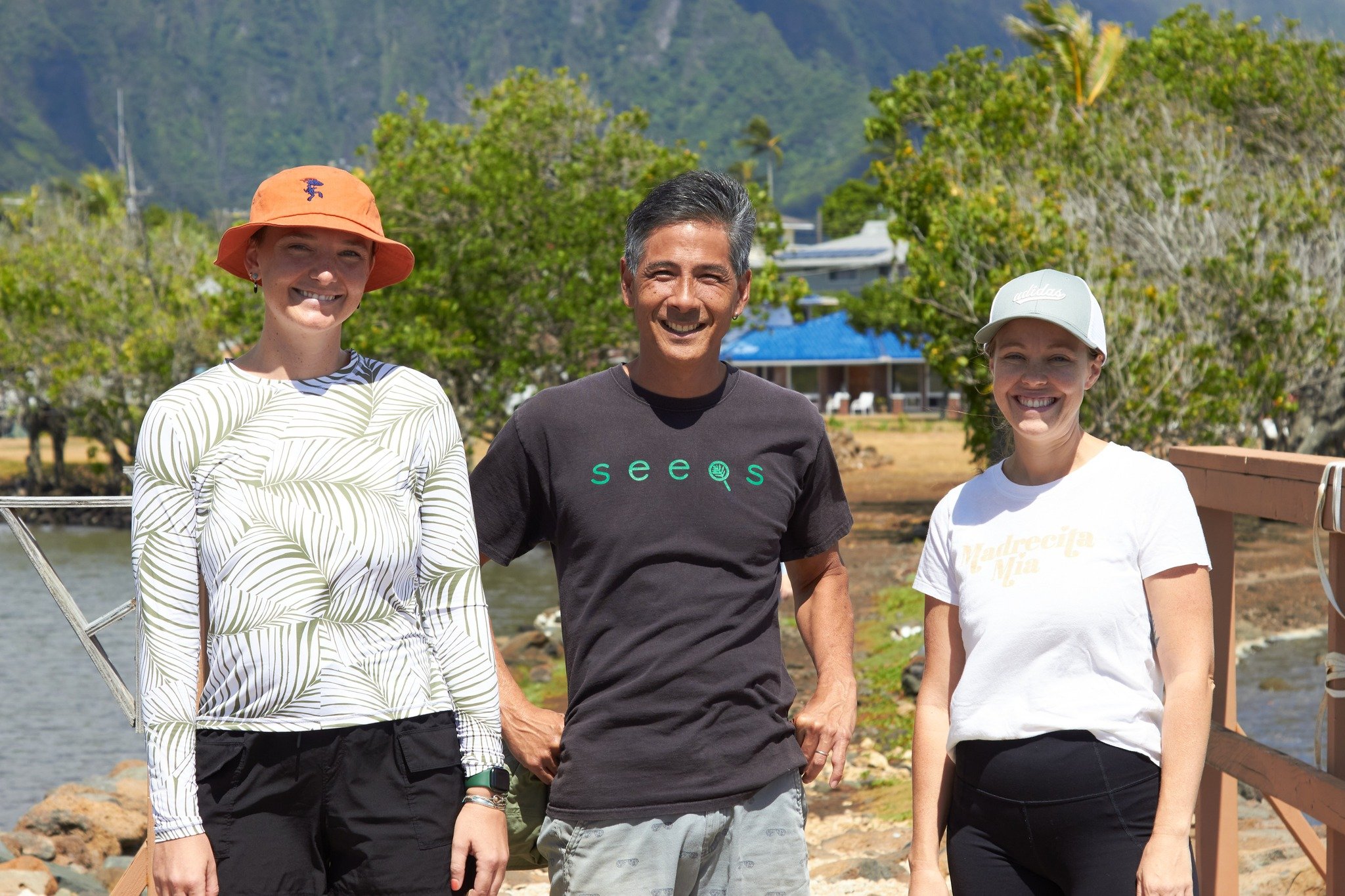 SEEQS Teachers go above and beyond to plan community projects, partnerships with organizations across Oʻahu, and interdisciplinary learning experiences that foster a deep sense of connection and responsibility for taking care of our island home 💚🙌 