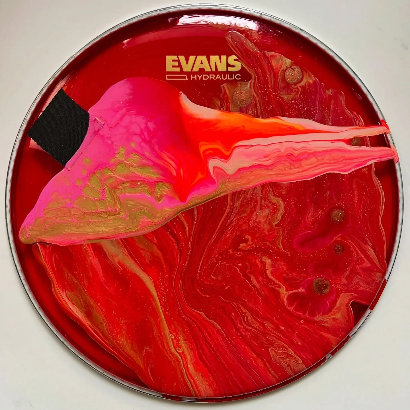 Eternal Sunshine🩸🥁✨

Inspired by @arianagrande &lsquo;s latest album of the same name - which was inspired by one of my favourite films &ldquo;Eternal Sunshine of the Spotless Mind.&rdquo;

❤️This is a special piece done on a used drumhead from @ch