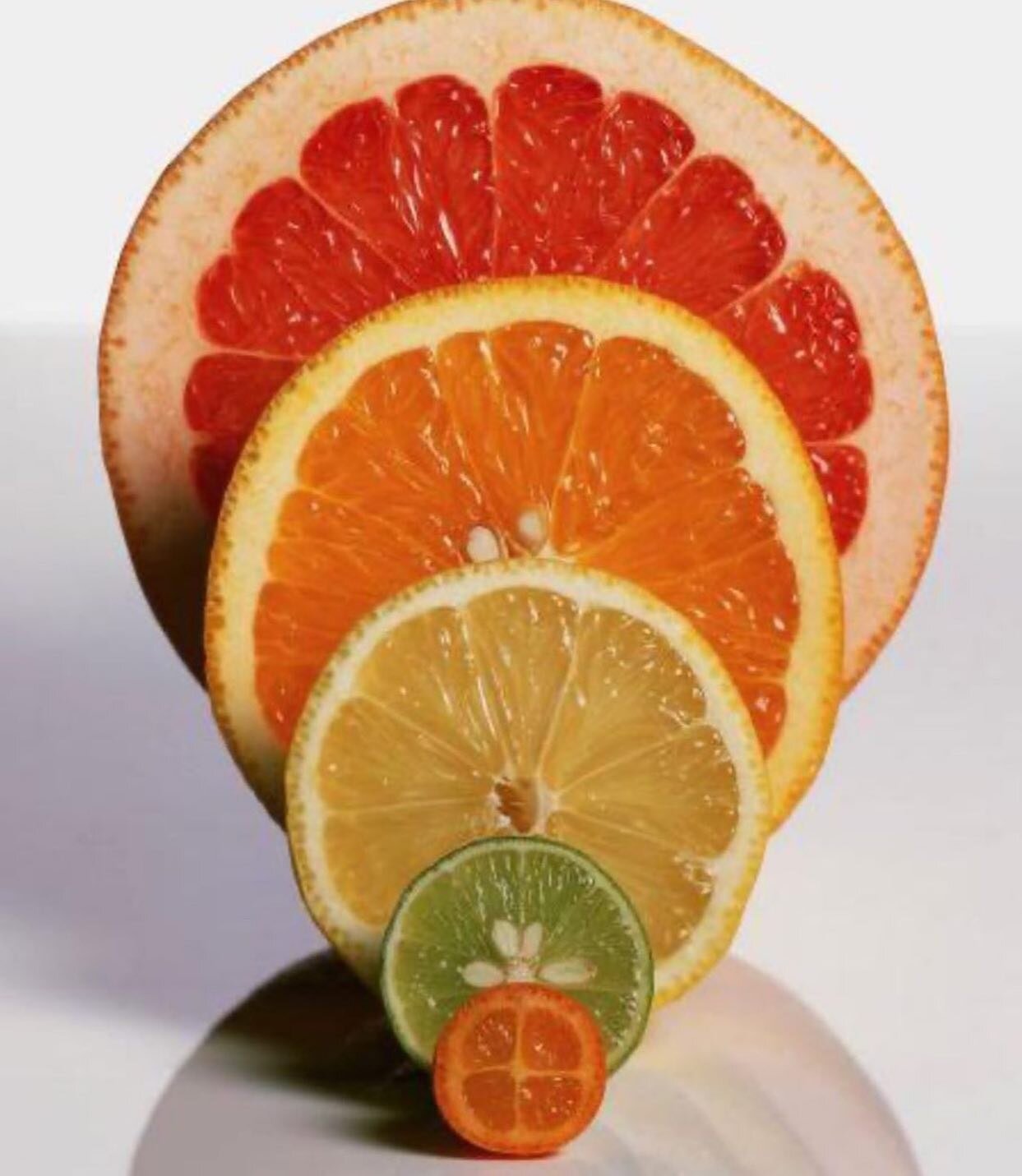 Sweet Detox / citrus is one of the most powerful cleansing foods that helps with liver detoxification and boosts your metabolism. When consumed regularly, it acts as an excellent rejuvenation therapy - the flavonoids offer anti-inflamotry benefits to