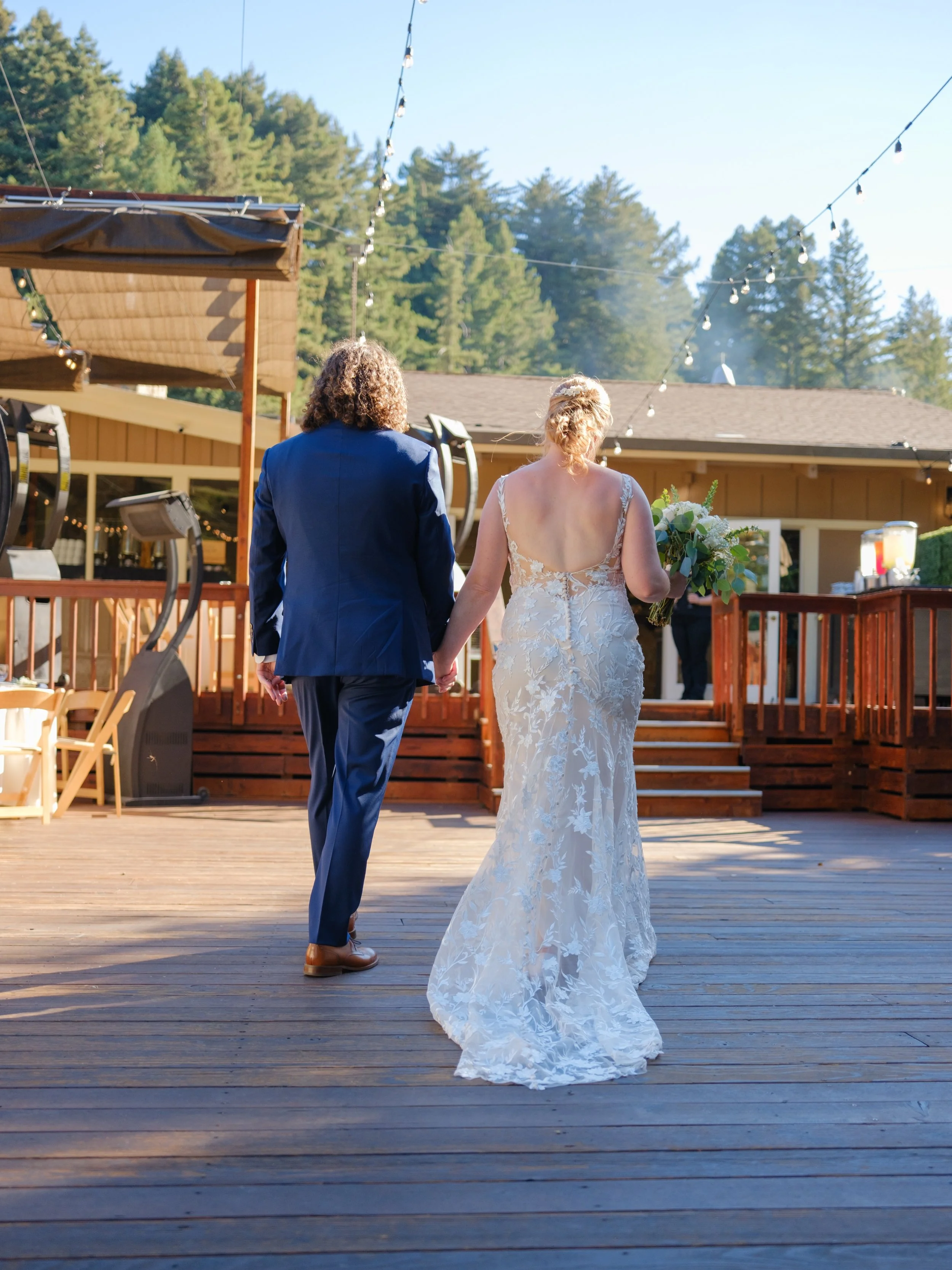 🌲🤍 Morgan &amp; Jay 🤍🌲 congratulations to my friends, once again: it has been such an honor to be a part of your joyous love journey

#wedding #weddingphotographer #bride #bayareaweddingphotographer #mountainwedding 

@mountainterrace