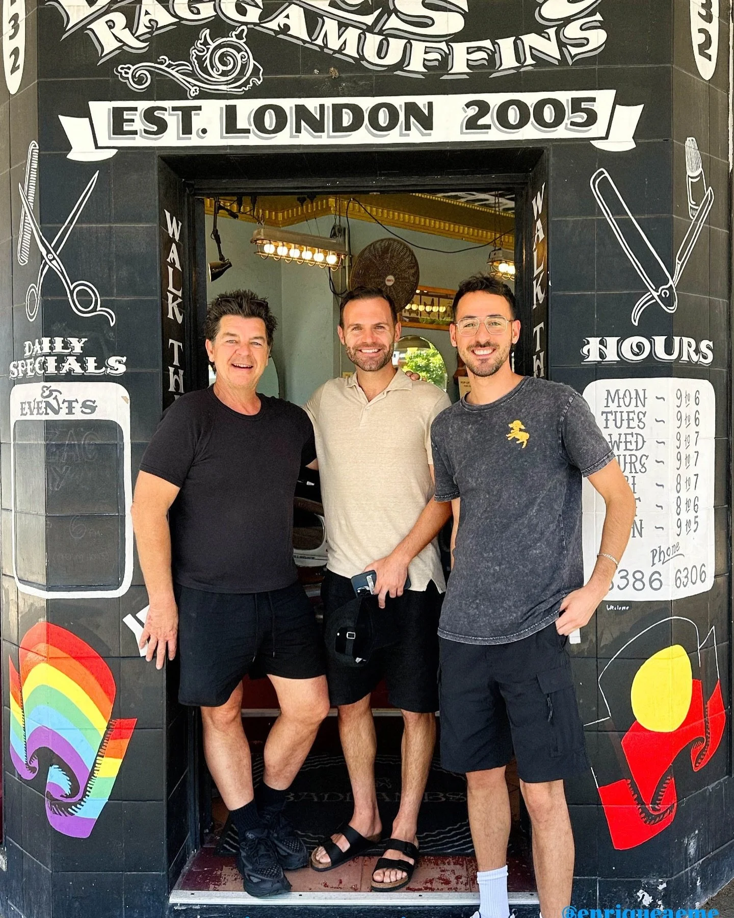 ⚽️⚽️⚽️ @juanmatagarcia ✂️✂️ @enriqueaeme 💈#walkin #bondibeach #bondibarber #bondicommunity #bondilocal #football #spainfootball #spainishbarber #barbershop #soccer
