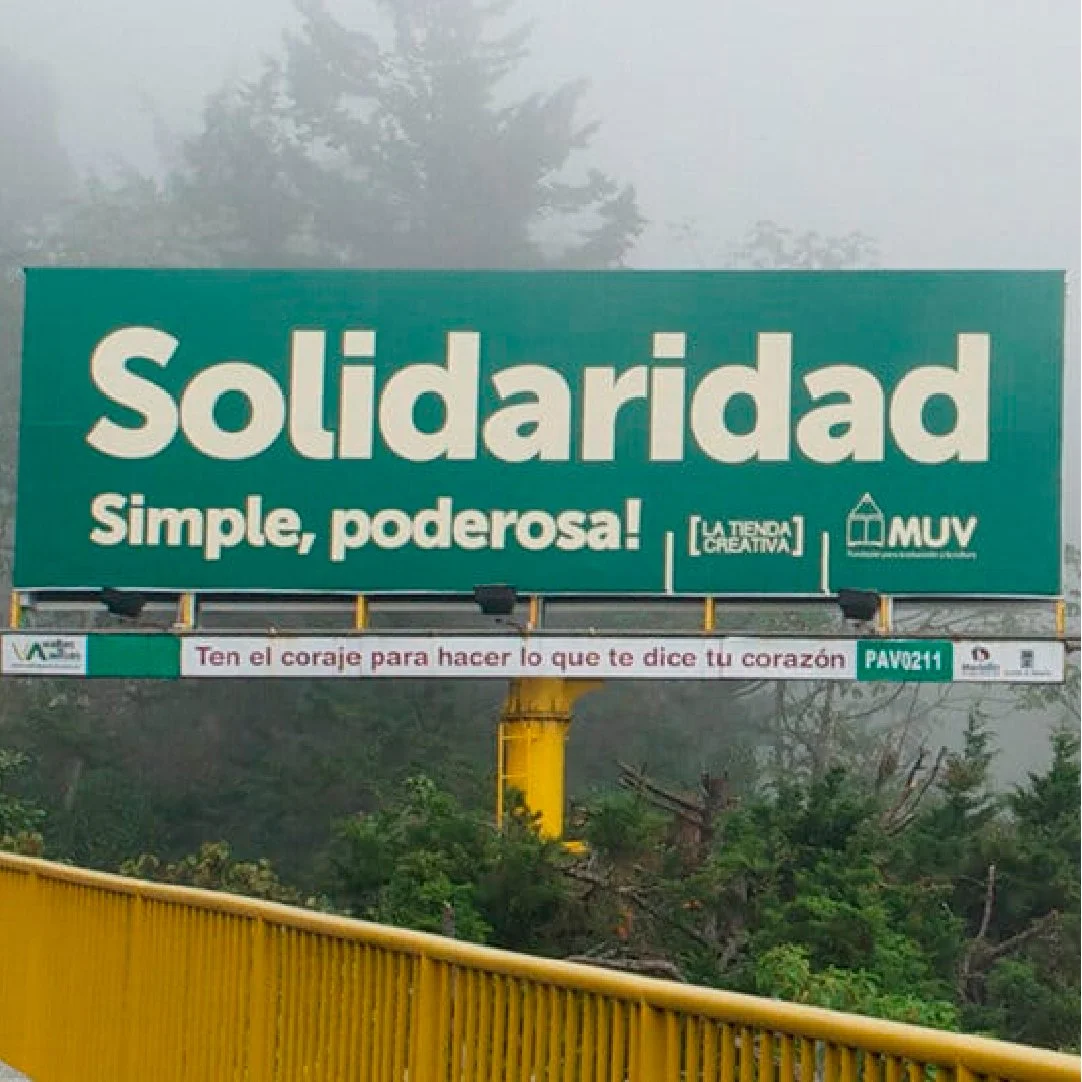 &quot;La solidaridad es el puente que une corazones, el abrazo que reconforta en tiempos dif&iacute;ciles y la luz que gu&iacute;a hacia un mundo m&aacute;s humano y compasivo.&quot;

#FundacionMUV #Educaci&oacute;nParaTodos #TransformandoVidas
#Incl