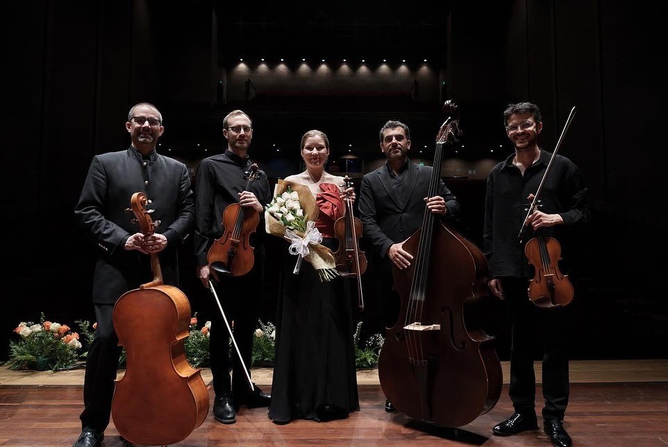 &iexcl;As&iacute; vivimos esta noche que nos transport&oacute; al coraz&oacute;n de Viena con sus m&aacute;s bellas melod&iacute;as! 🎶

Valses, polkas y vanguardias unidas en un concierto que quedar&aacute; para el recuerdo, no solo por la calidad d