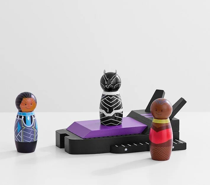 marvel-black-panther-wood-figurine-set-o.jpeg