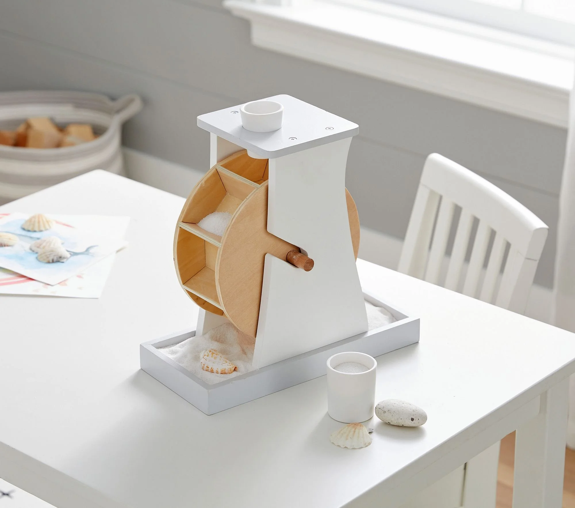sand-pouring-toy-2-xl.jpeg