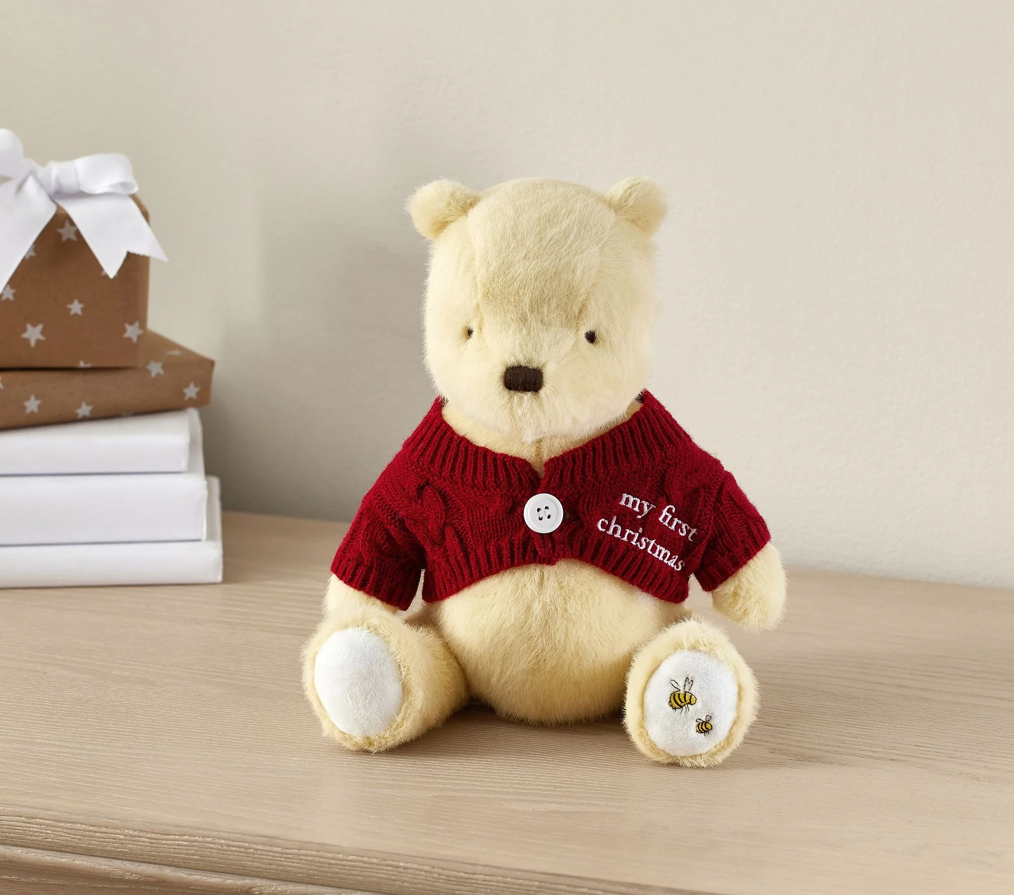 disneys-winnie-the-pooh-christmas-plush-xl.jpg