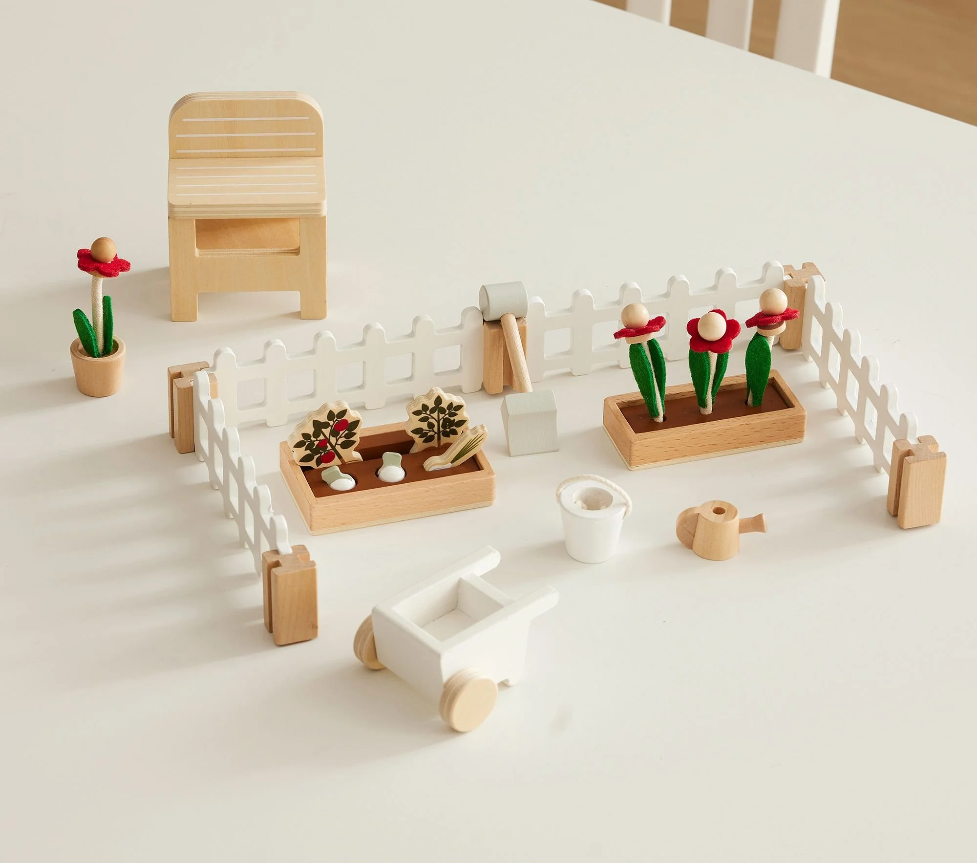 dollhouse-garden-set-1-xl.jpg