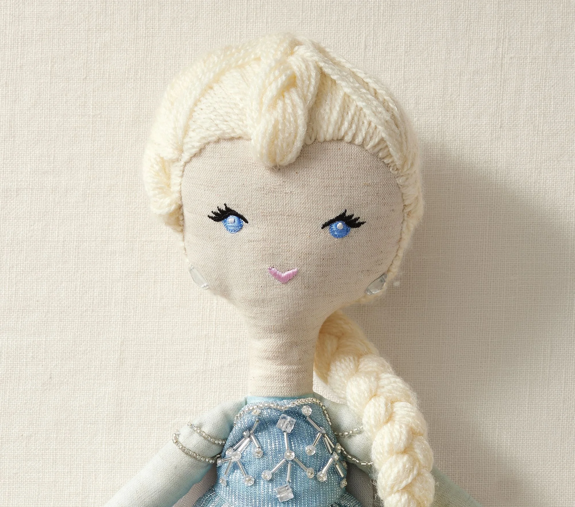 disney-frozen-designer-doll-9-xl.jpg