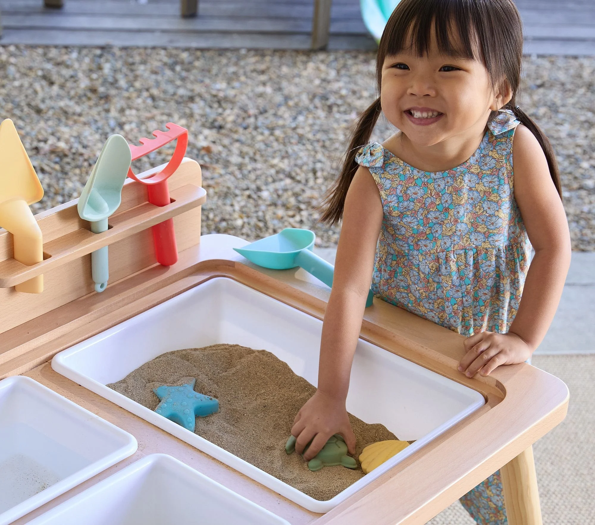 indoor-wooden-water-sand-table-xl.jpg