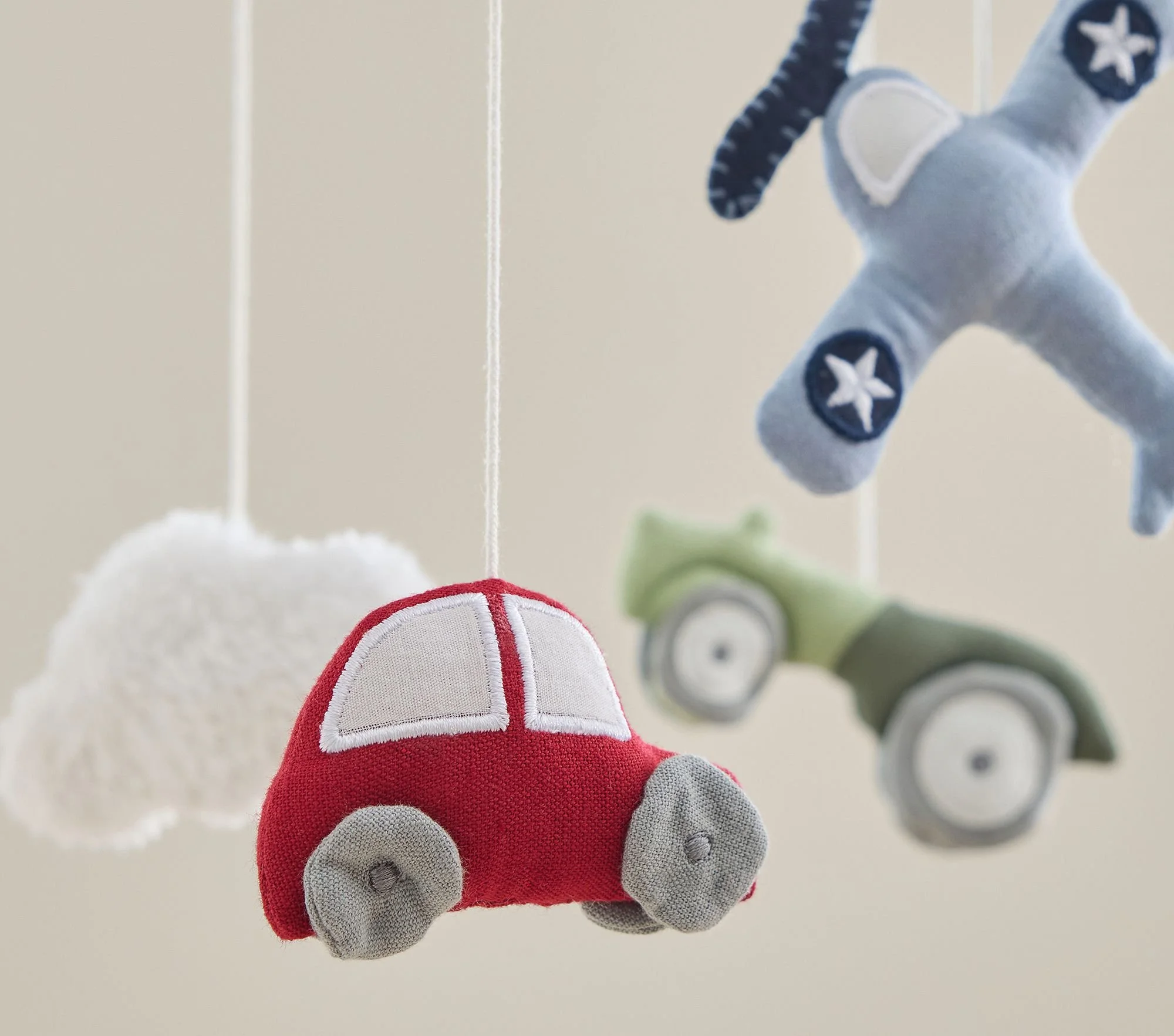 things-that-go-baby-crib-mobile-2-xl.jpg