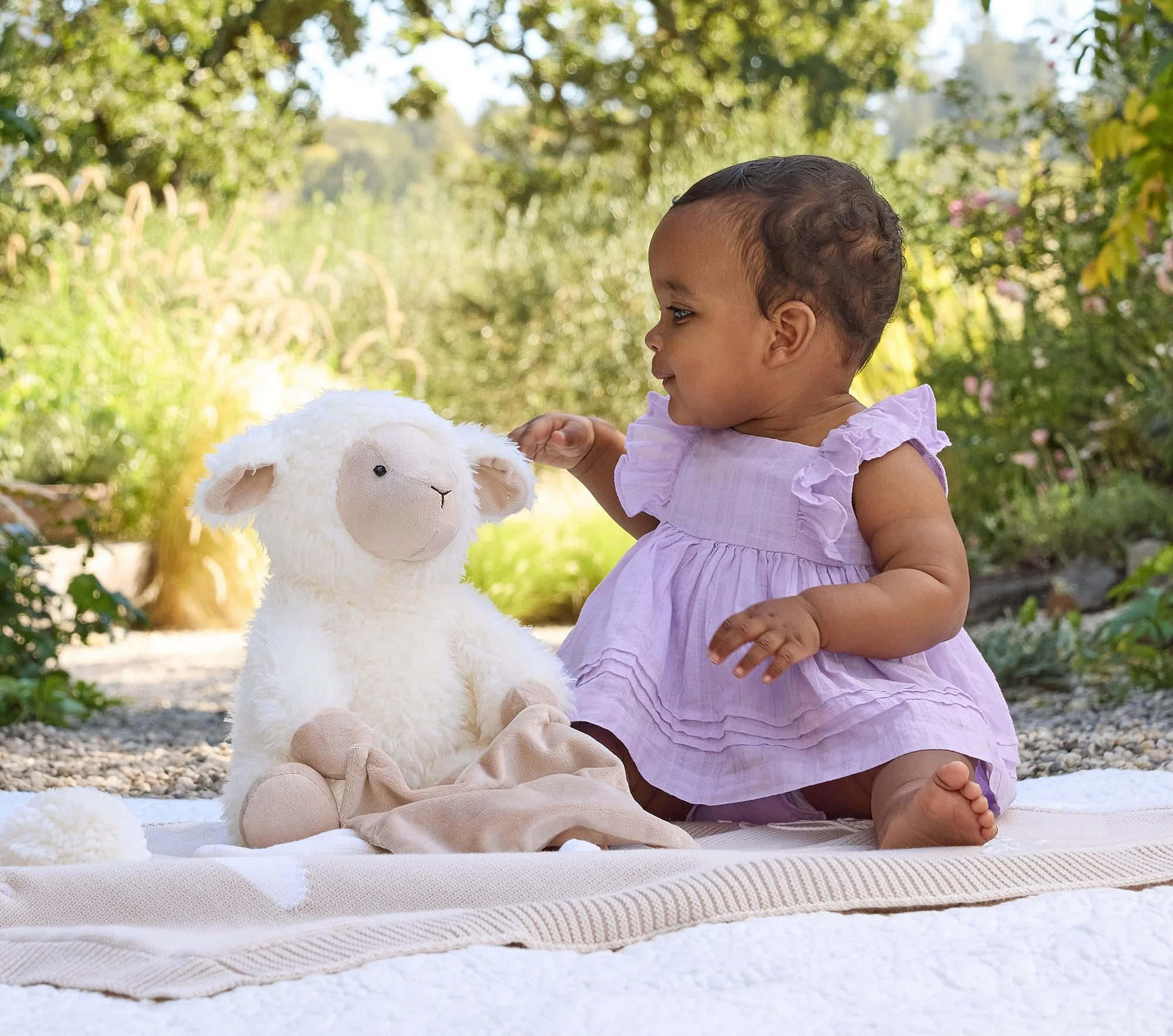 lamb-peek-a-boo-blanket-plush-xl (1).jpg