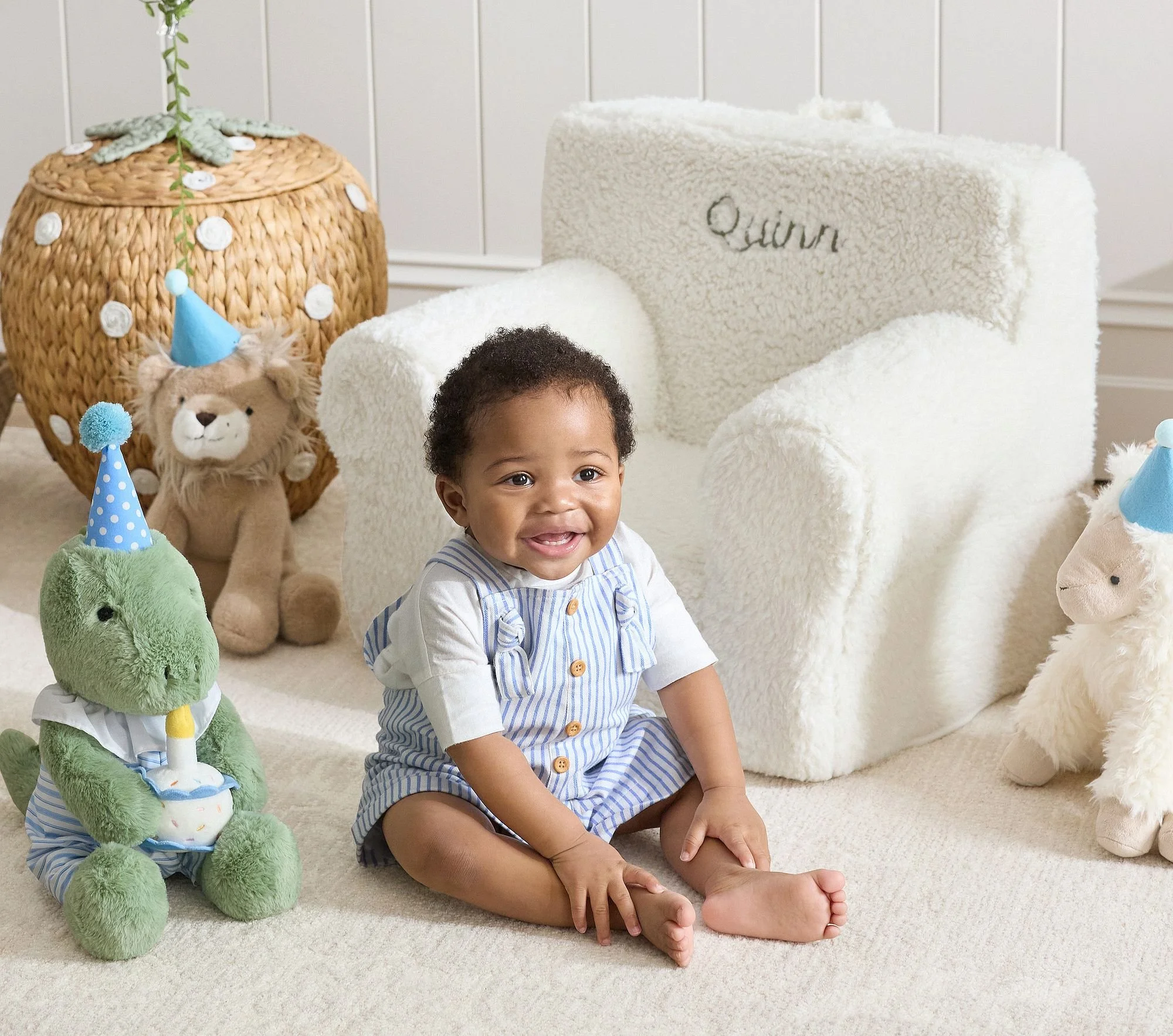 light-up-party-plush-collection-xl.jpg