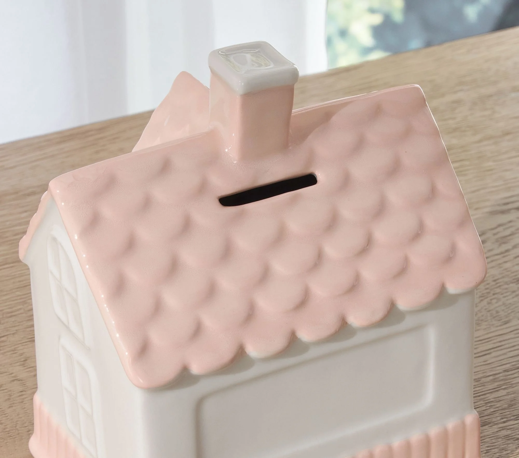 dollhouse-bank-xl.jpg