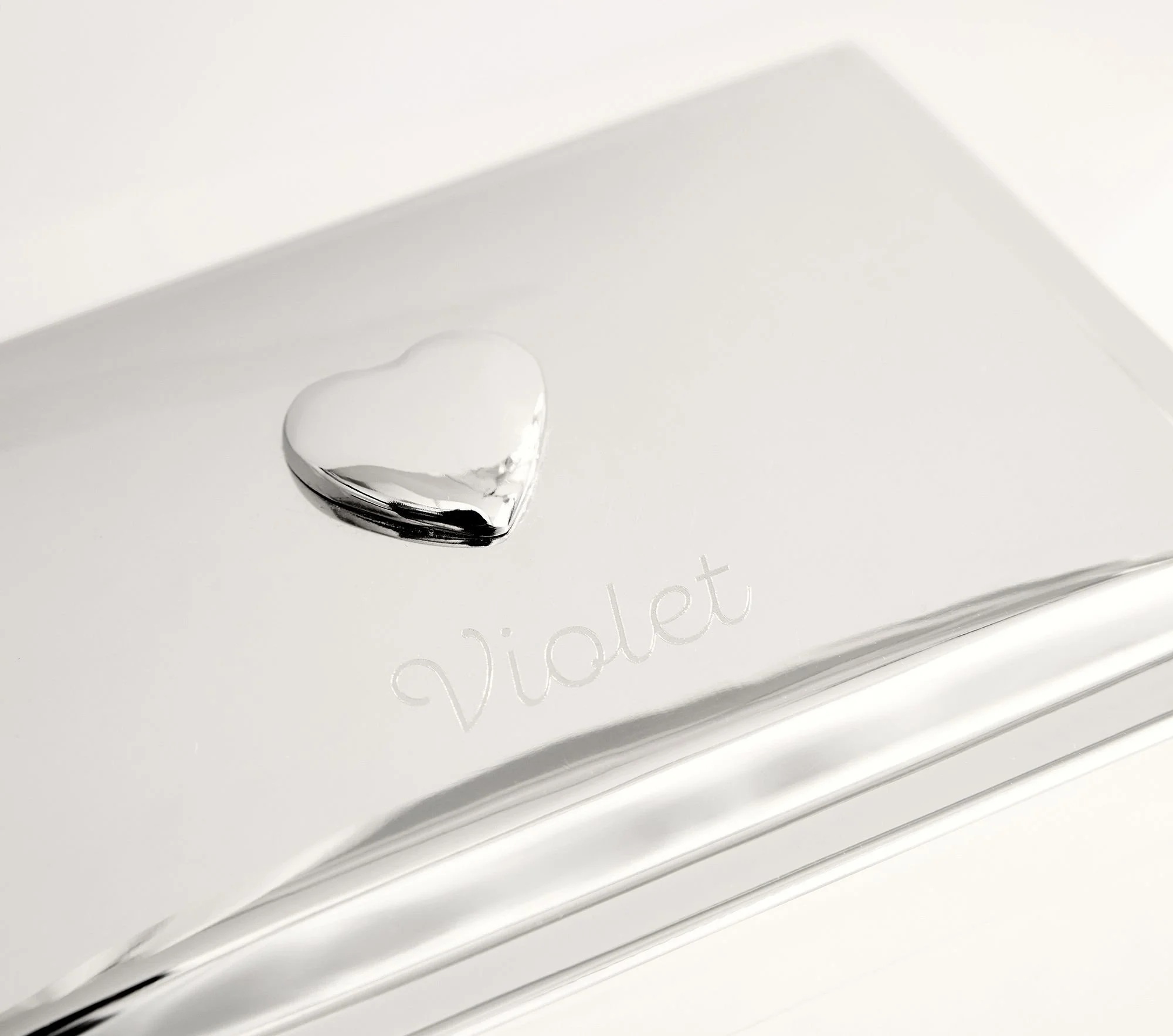silver-heart-keepsake-box-xl.jpg