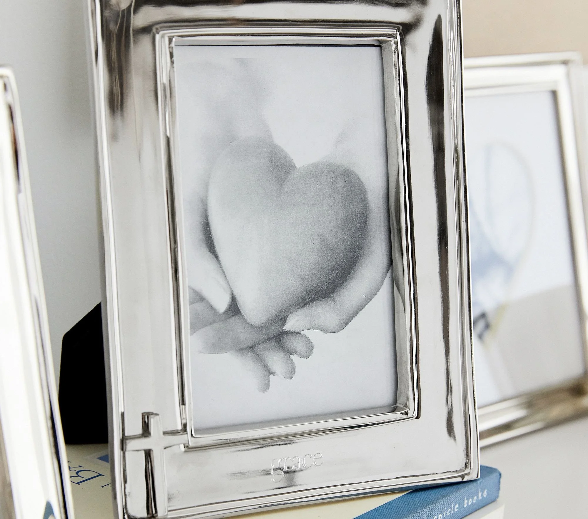 silver-cross-metal-frame-xl.jpg