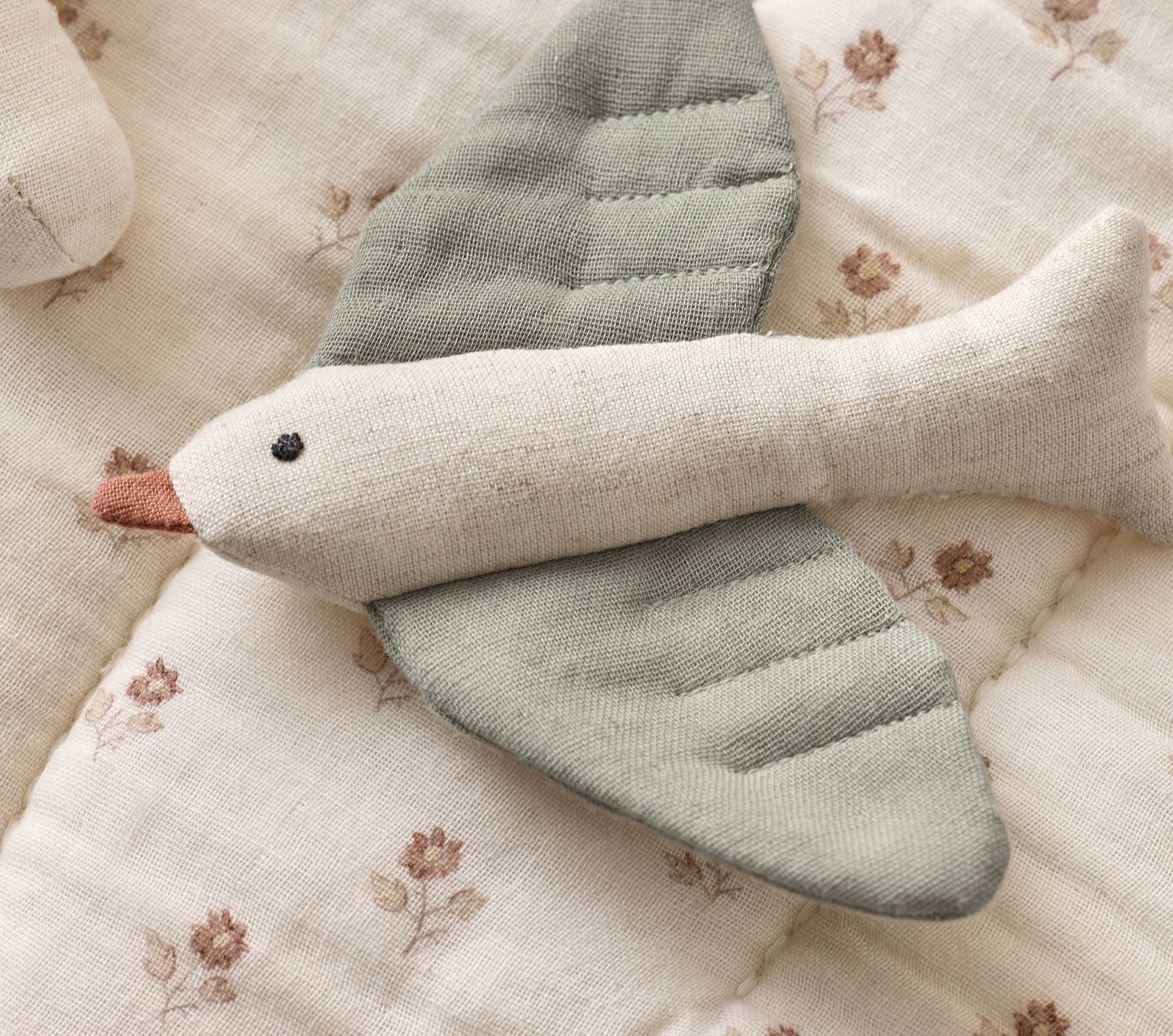 rylee-and-cru-rattle-and-crinkle-set-1-xl.jpg